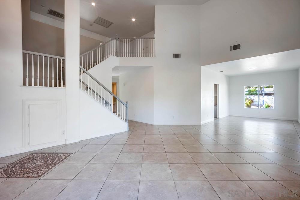 Detail Gallery Image 7 of 48 For 32789  Starlight St, Wildomar,  CA 92595 - 5 Beds | 3 Baths