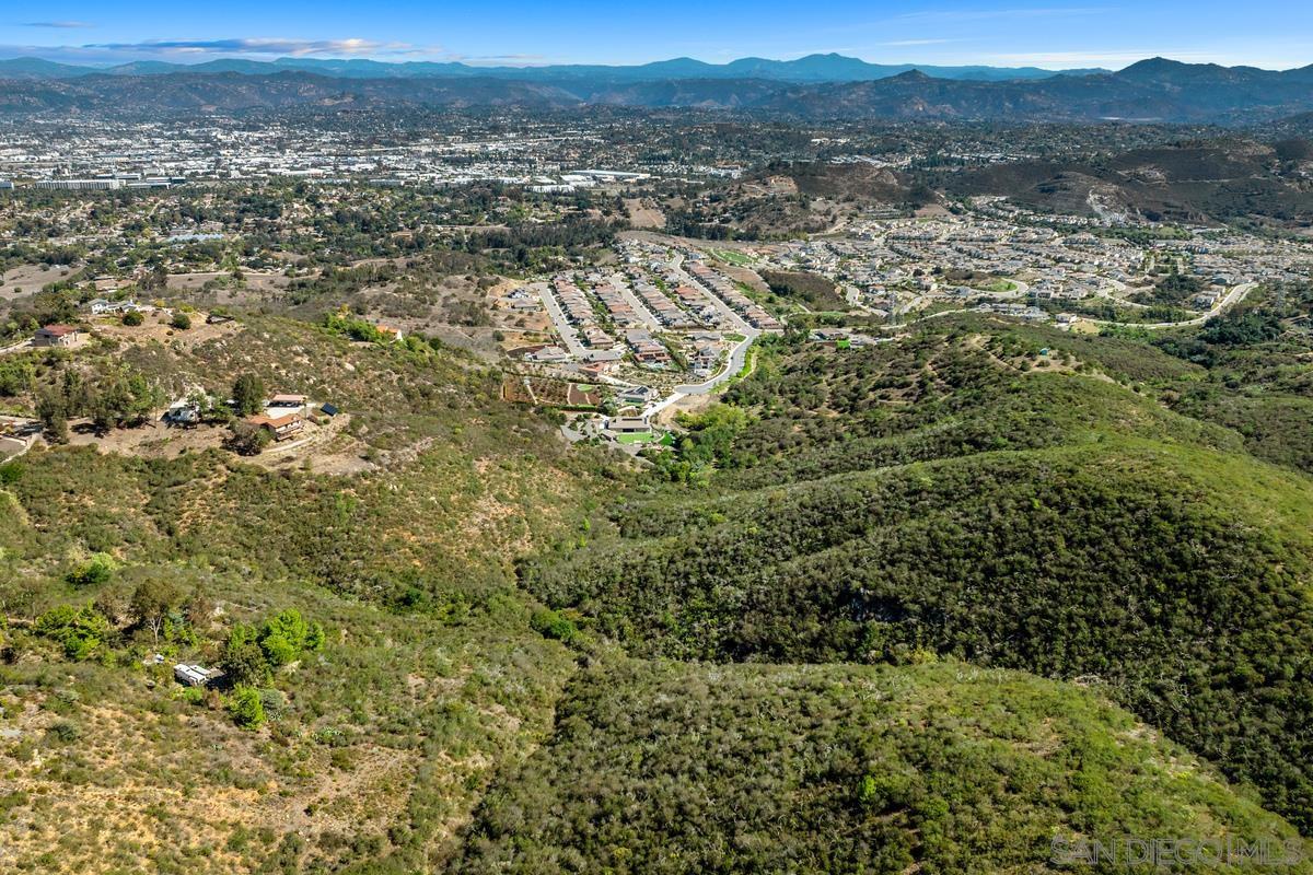 Detail Gallery Image 4 of 13 For , San Marcos,  CA 92078 - – Beds | – Baths