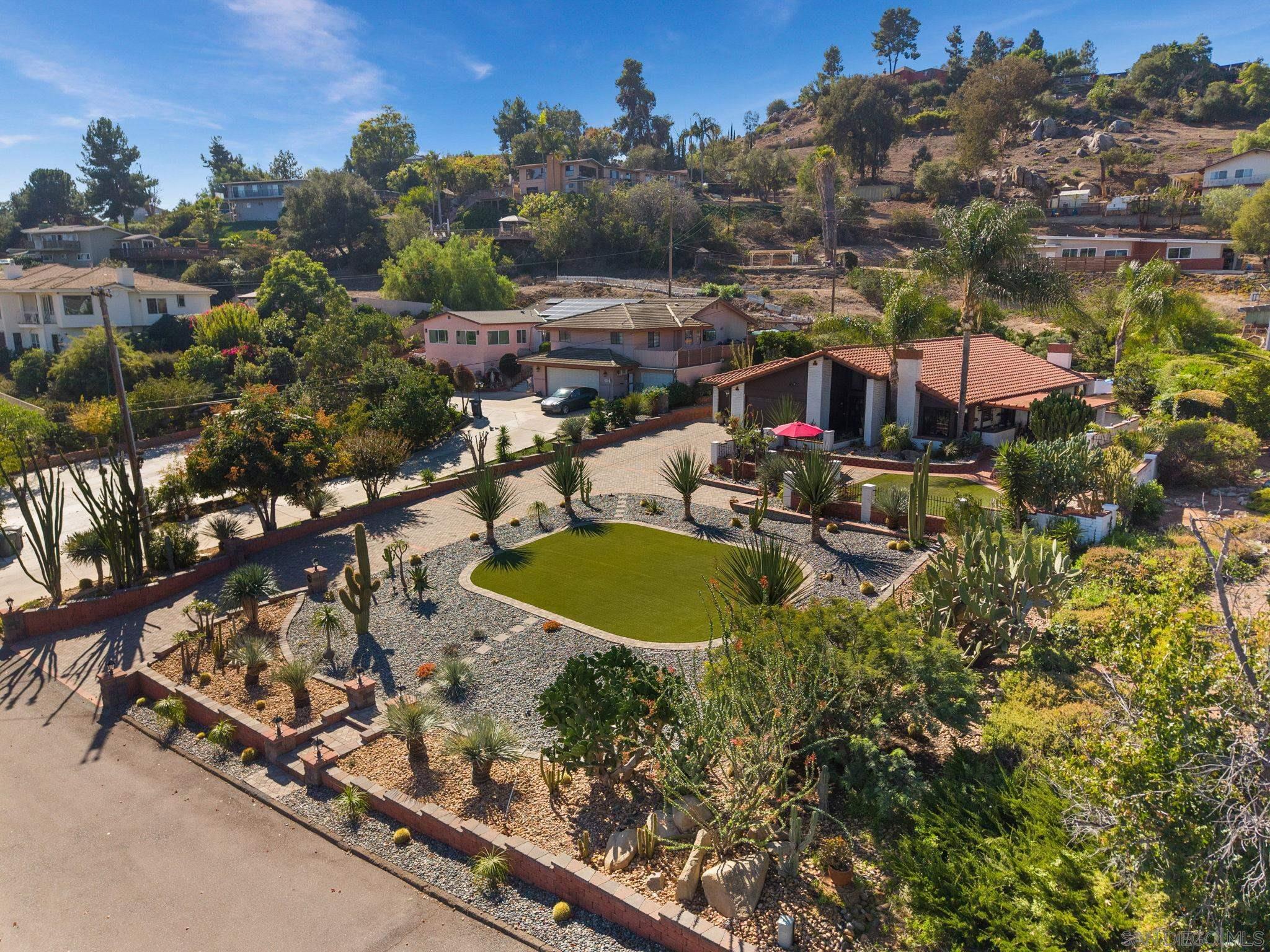 Detail Gallery Image 41 of 47 For 1144  Bellvine Trail, El Cajon,  CA 92019 - 4 Beds | 3 Baths