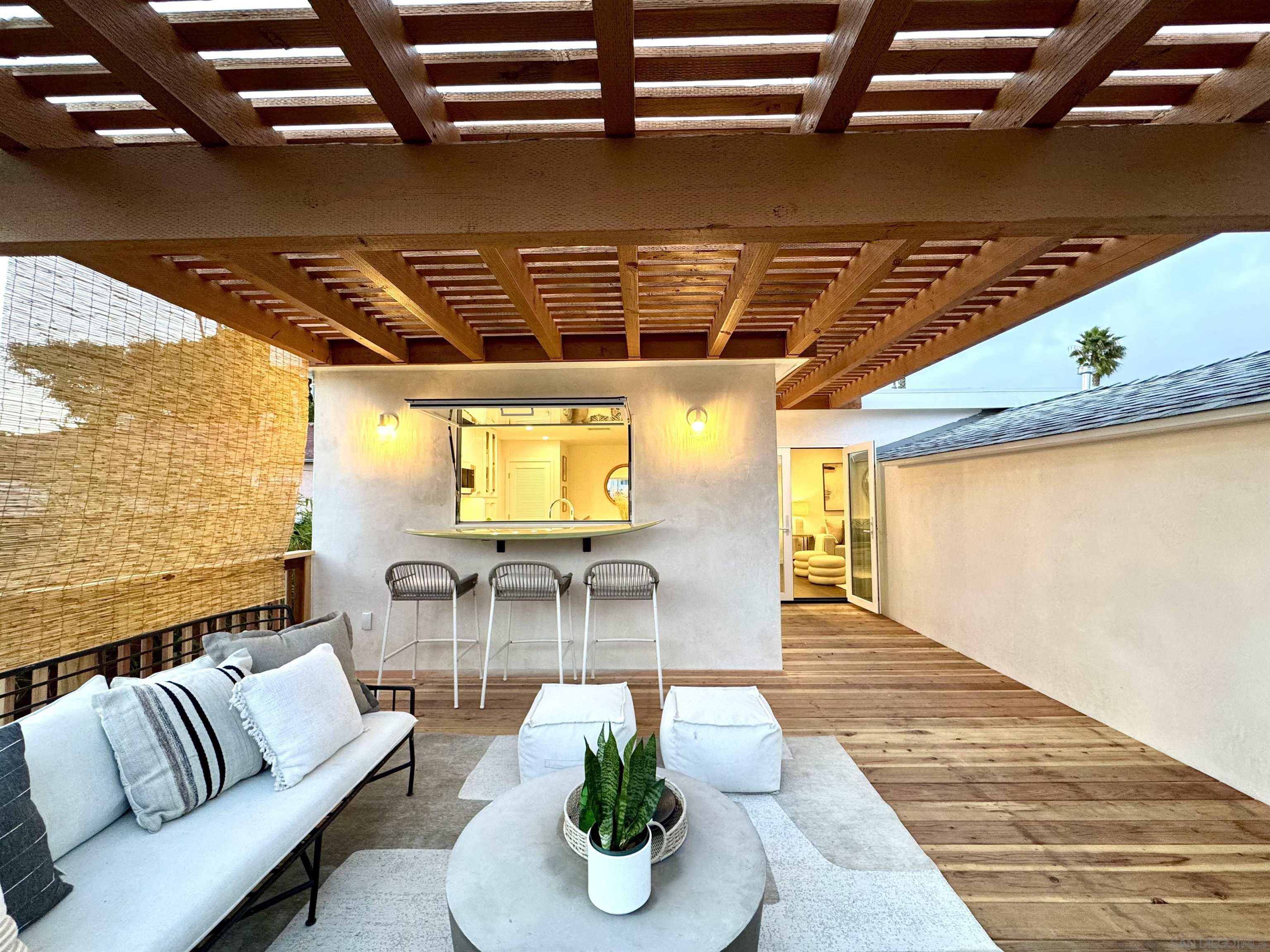 Detail Gallery Image 46 of 52 For 1025  Wilbur Ave, San Diego,  CA 92109 - 3 Beds | 2 Baths