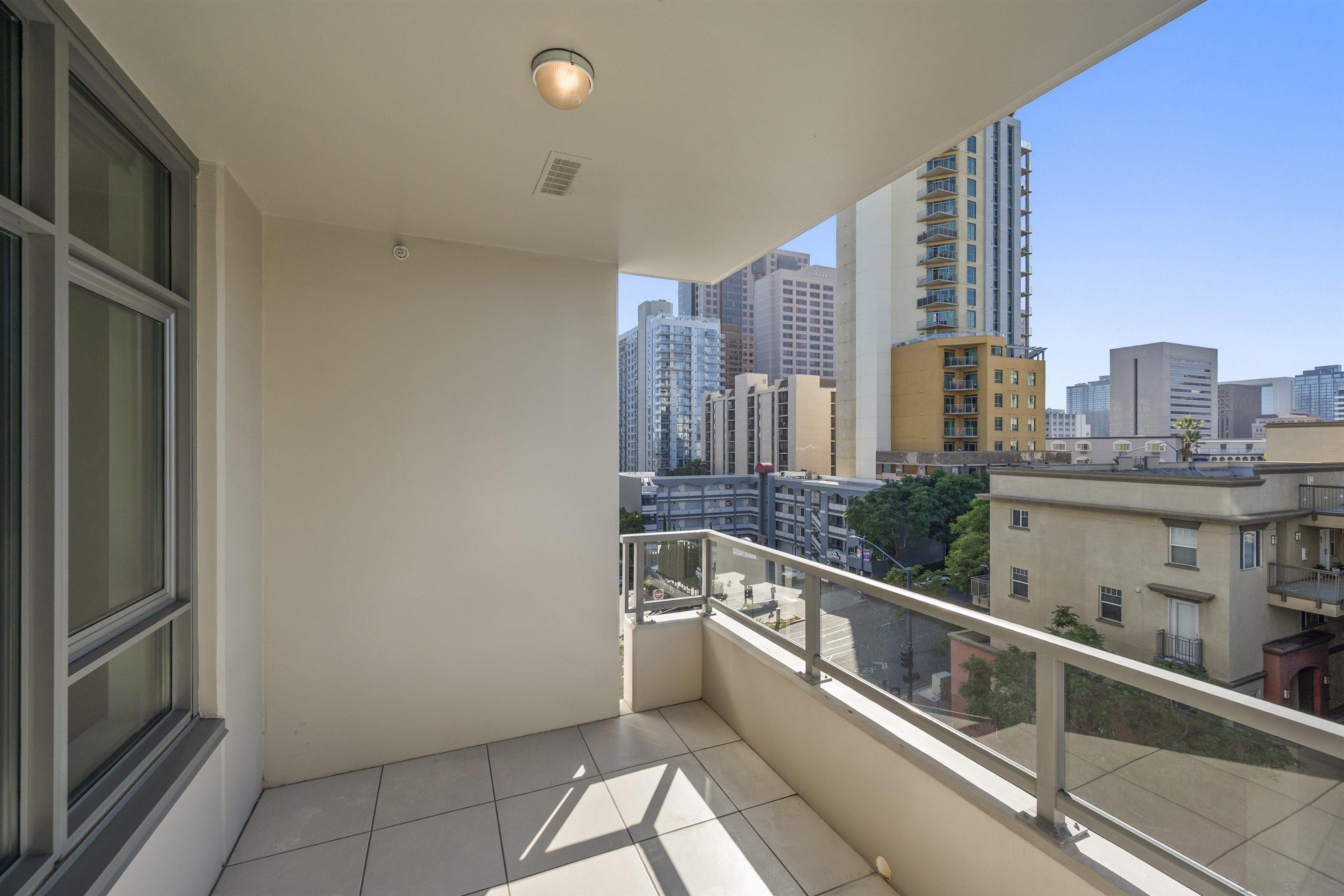 Detail Gallery Image 3 of 36 For 1441  9th Avenue  #609,  San Diego,  CA 92101 - 1 Beds | 1 Baths
