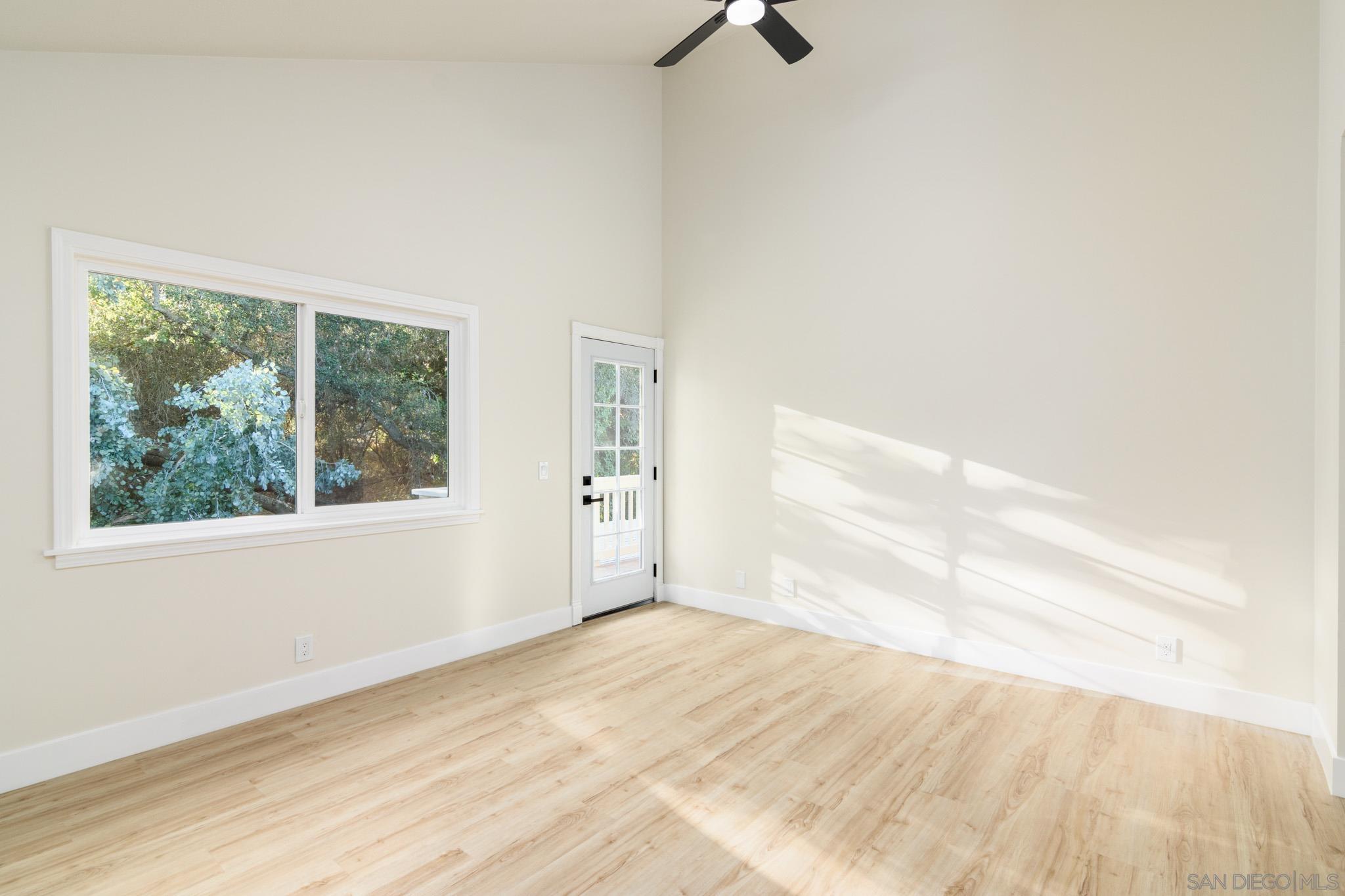 Detail Gallery Image 28 of 41 For , Escondido,  CA 92026 - 3 Beds | 2/1 Baths