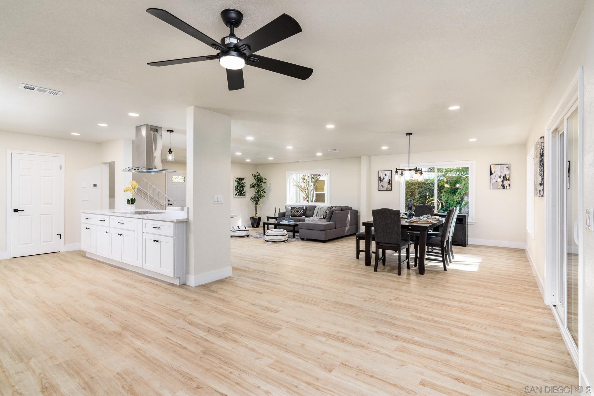 Detail Gallery Image 10 of 41 For , Escondido,  CA 92026 - 3 Beds | 2/1 Baths