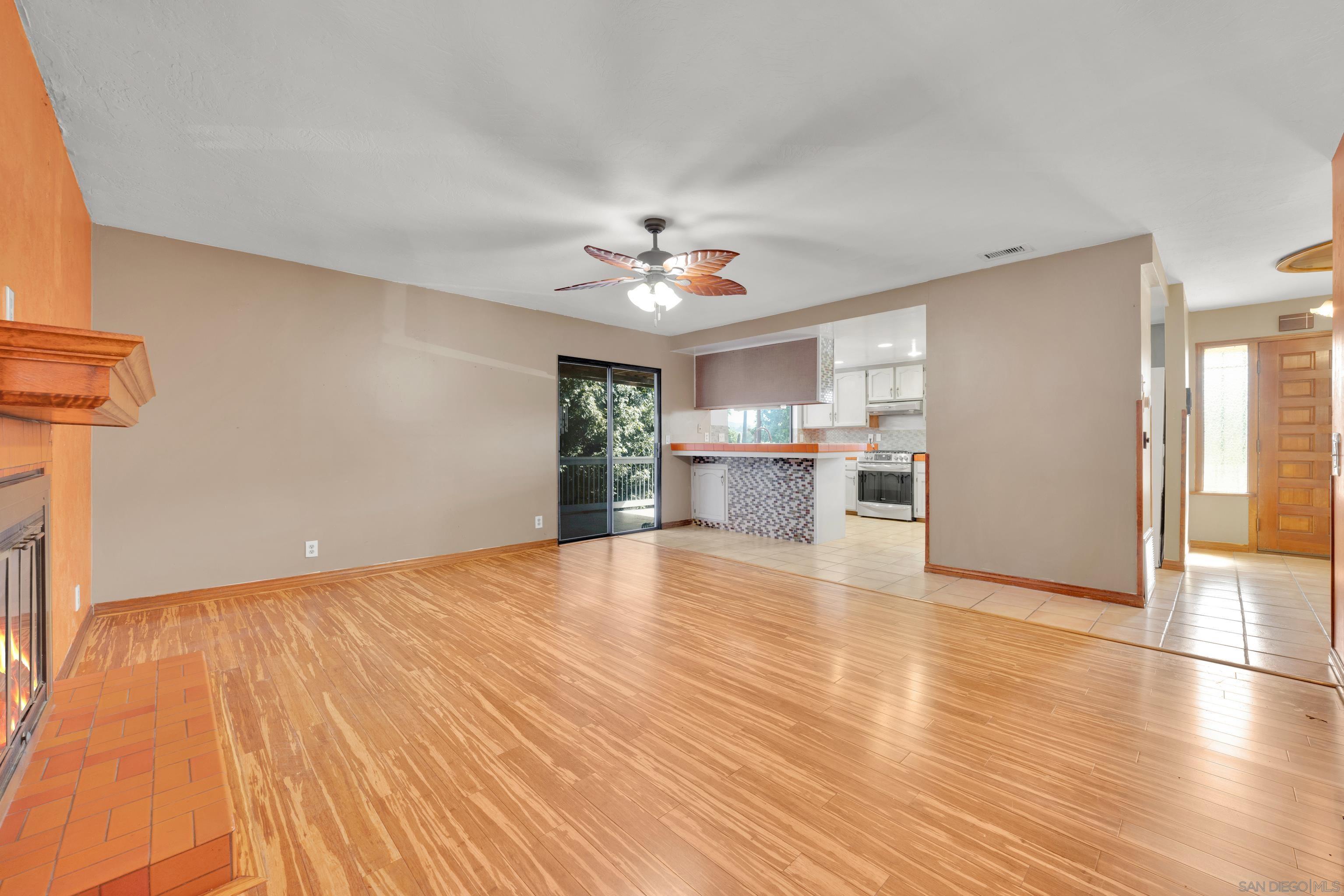 Detail Gallery Image 17 of 62 For 8686  Echo Dr, La Mesa,  CA 91941 - 4 Beds | 3 Baths