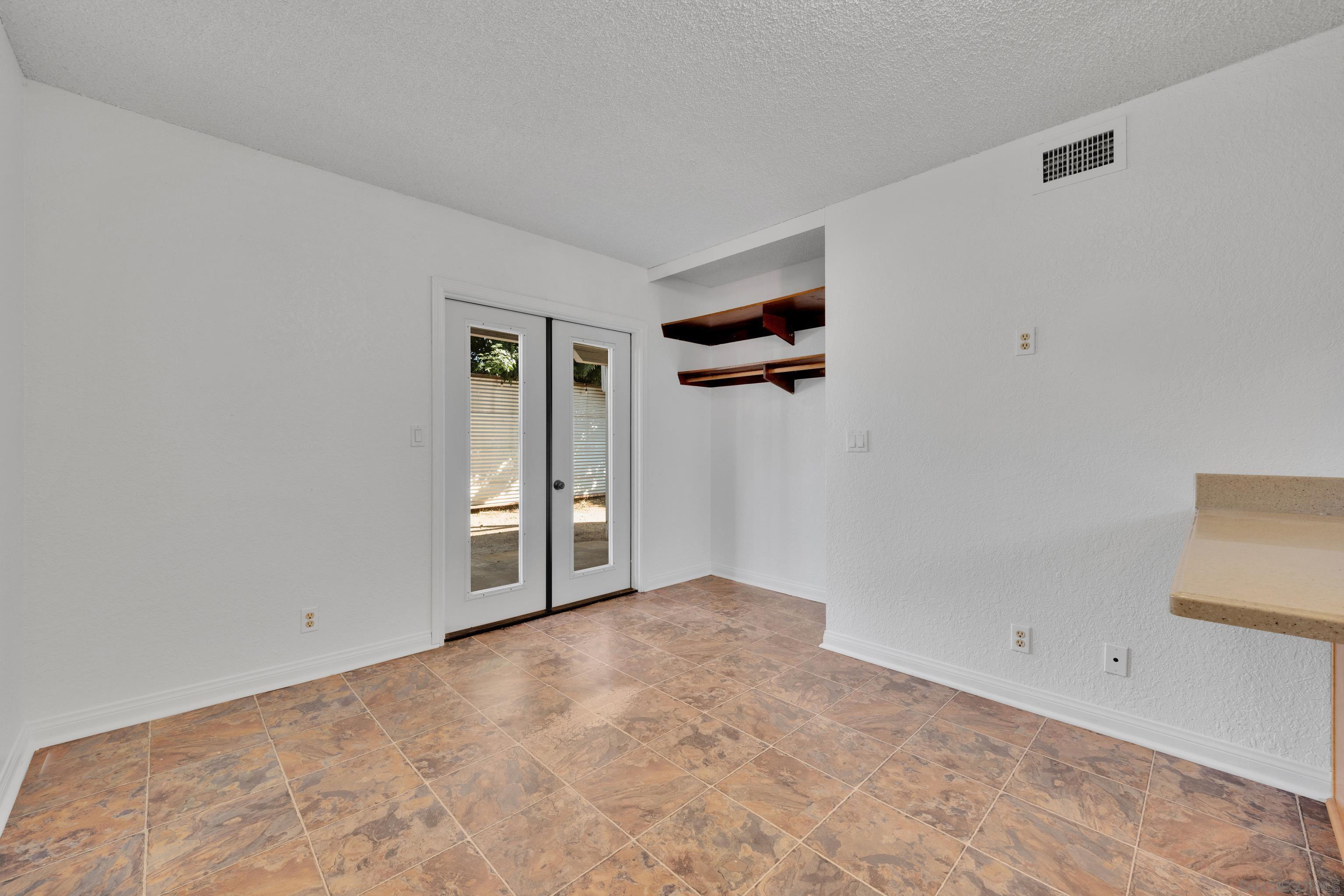 Detail Gallery Image 31 of 62 For 8686  Echo Dr, La Mesa,  CA 91941 - 4 Beds | 3 Baths