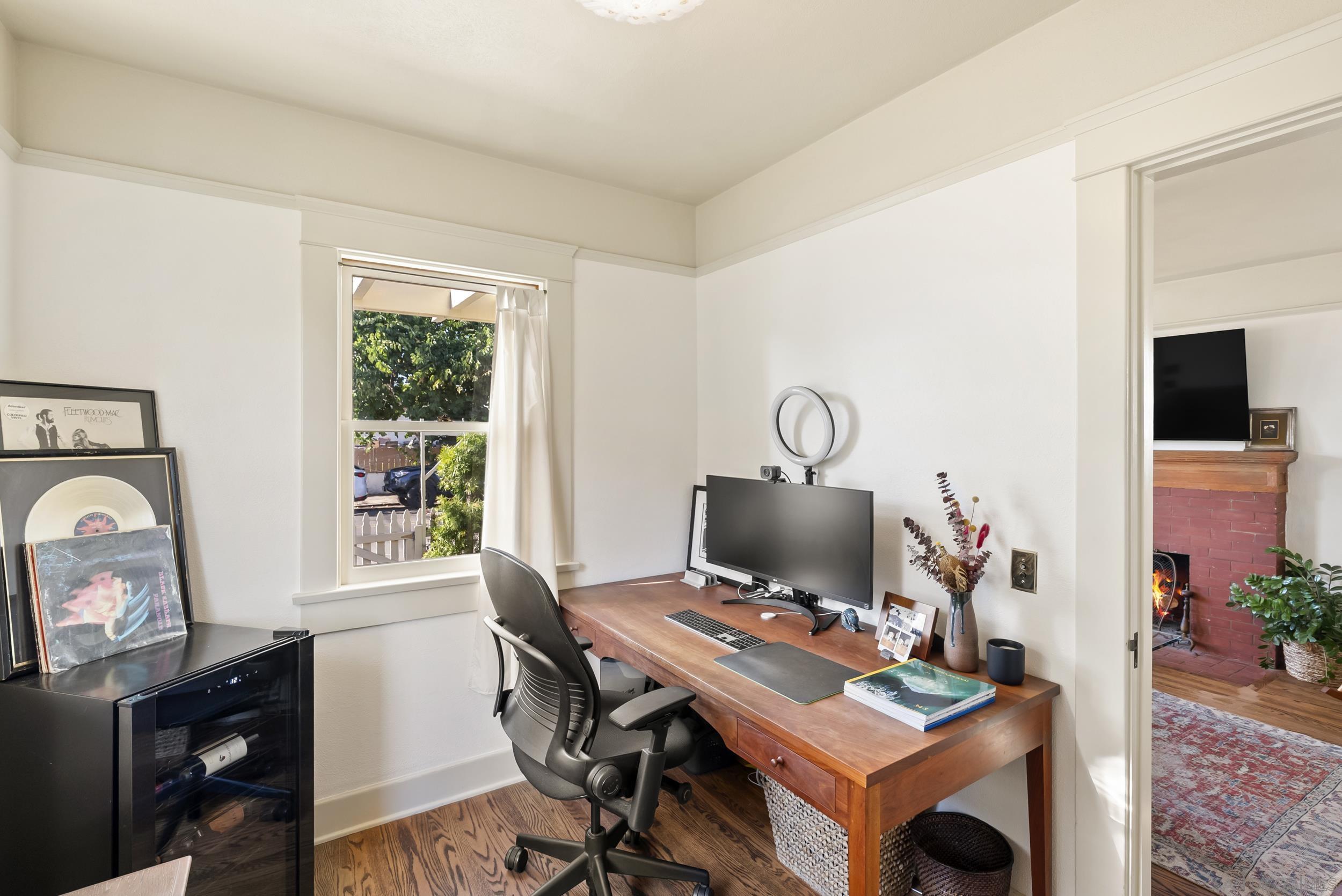 Detail Gallery Image 25 of 34 For 1975  Bacon St, San Diego,  CA 92107 - 2 Beds | 1 Baths