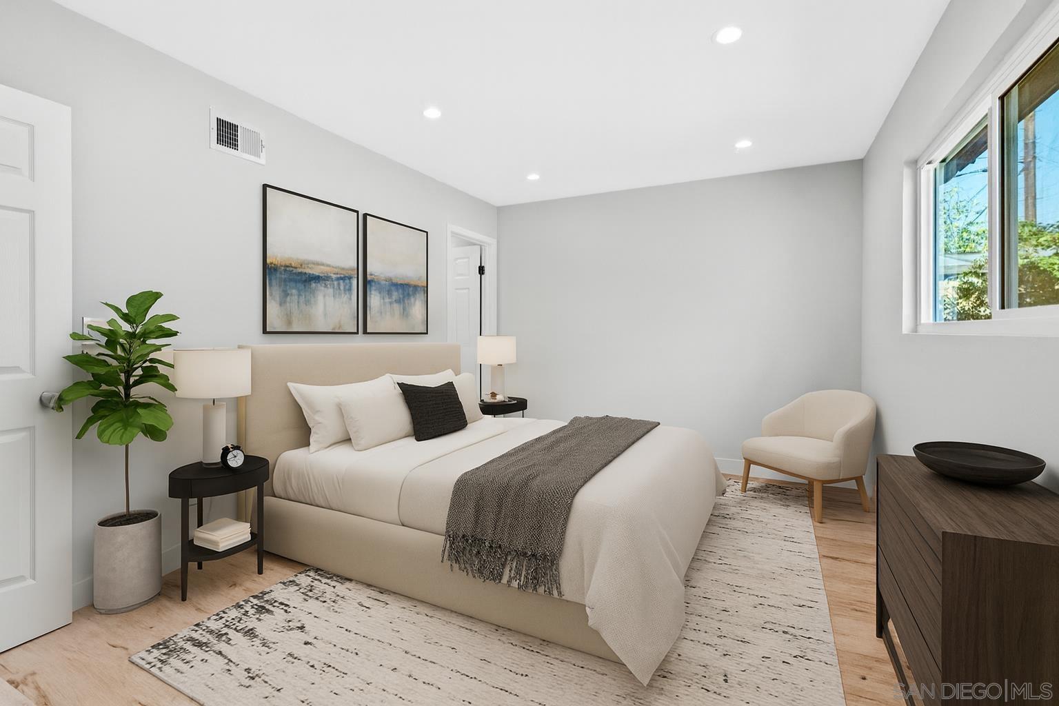 Detail Gallery Image 7 of 39 For 8066  Teesdale Ave, North Hollywood,  CA 91605 - 3 Beds | 2 Baths