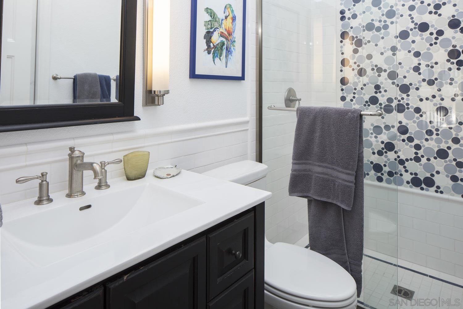 Detail Gallery Image 15 of 23 For 2154  Manchester Ave, Cardiff By The Sea,  CA 92007 - 3 Beds | 3 Baths