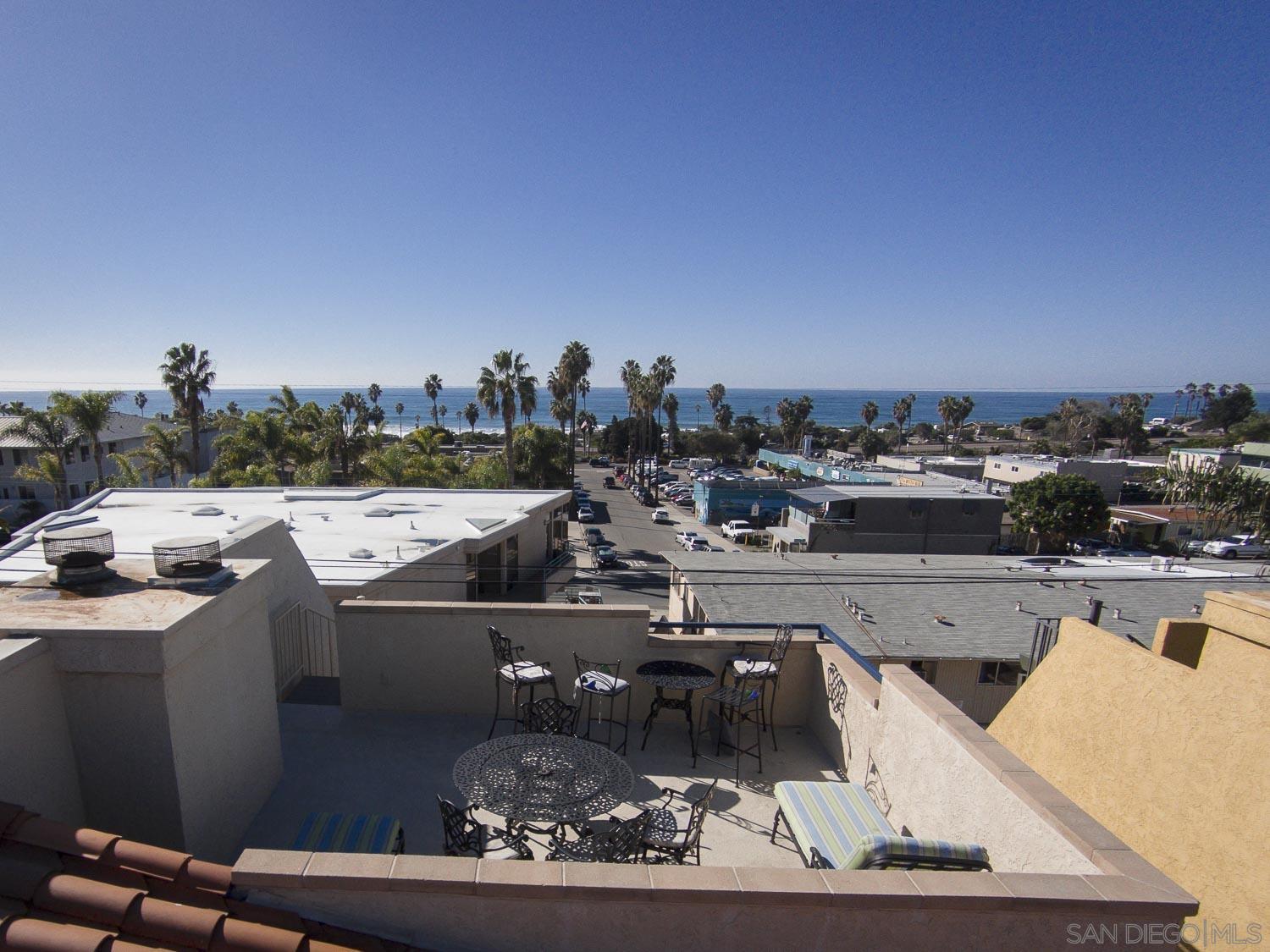 Detail Gallery Image 21 of 23 For 2154  Manchester Ave, Cardiff By The Sea,  CA 92007 - 3 Beds | 3 Baths