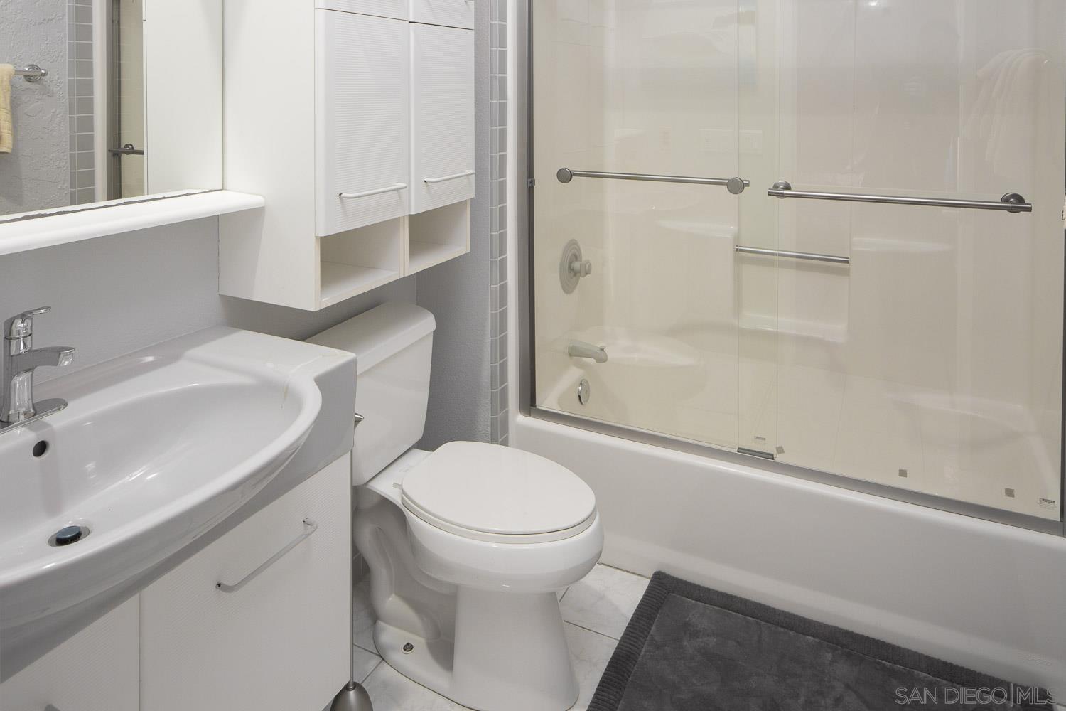 Detail Gallery Image 22 of 23 For 2154  Manchester Ave, Cardiff By The Sea,  CA 92007 - 3 Beds | 3 Baths