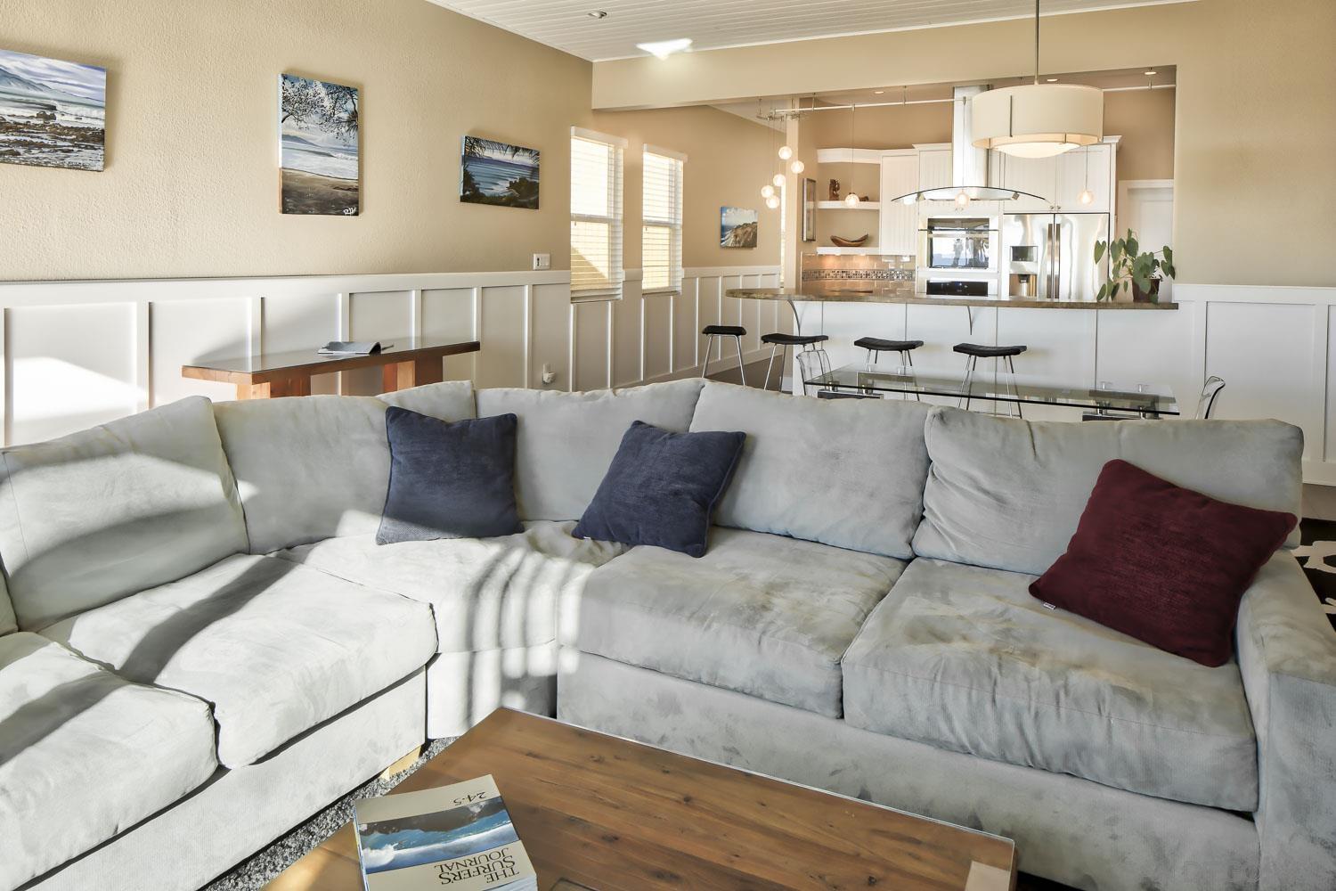 Detail Gallery Image 5 of 23 For 2154  Manchester Ave, Cardiff By The Sea,  CA 92007 - 3 Beds | 3 Baths