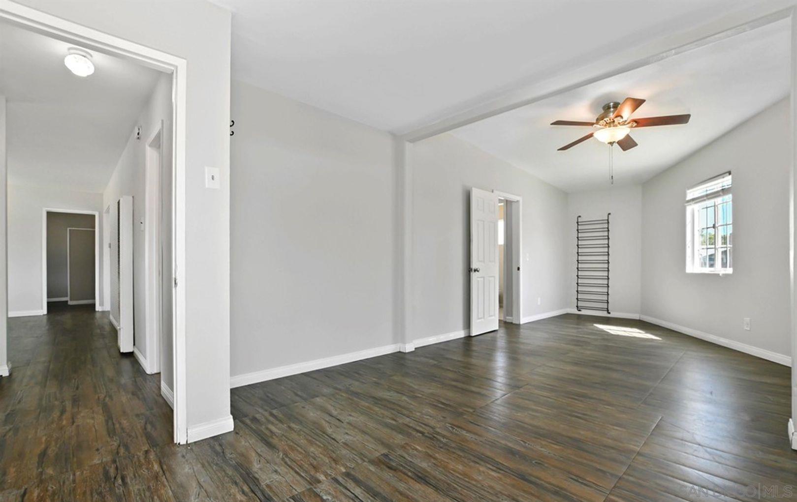 Detail Gallery Image 11 of 18 For 4575  Gila Ave, San Diego,  CA 92117 - 3 Beds | 1/1 Baths