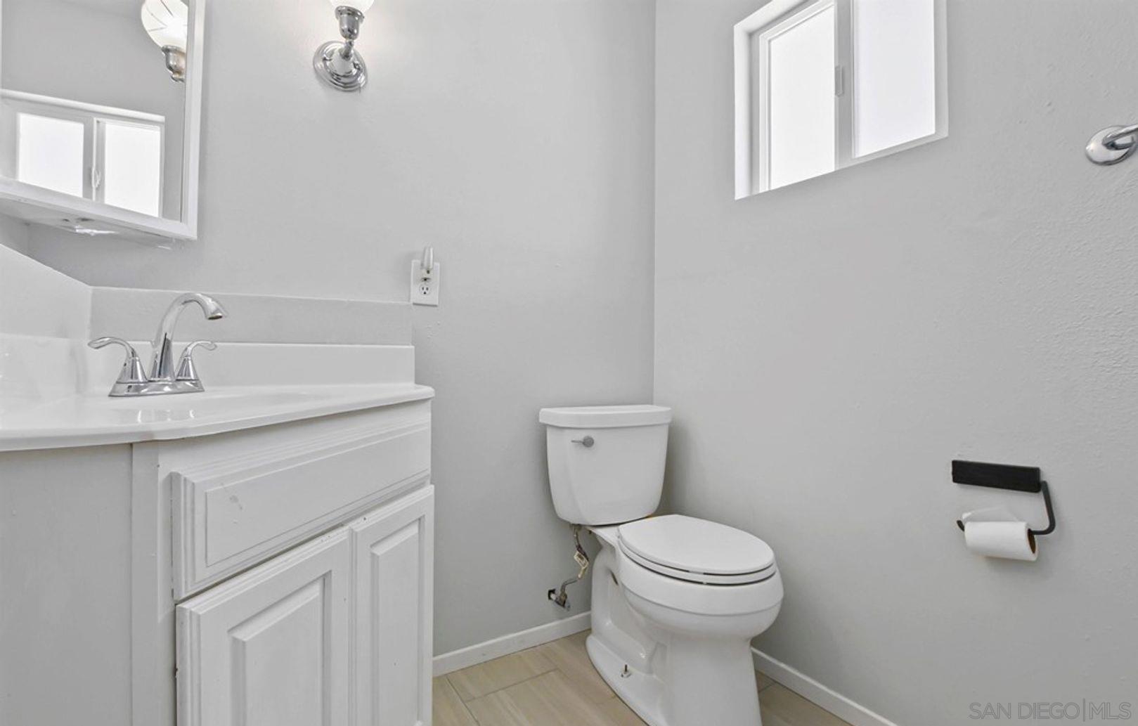 Detail Gallery Image 10 of 18 For 4575  Gila Ave, San Diego,  CA 92117 - 3 Beds | 1/1 Baths