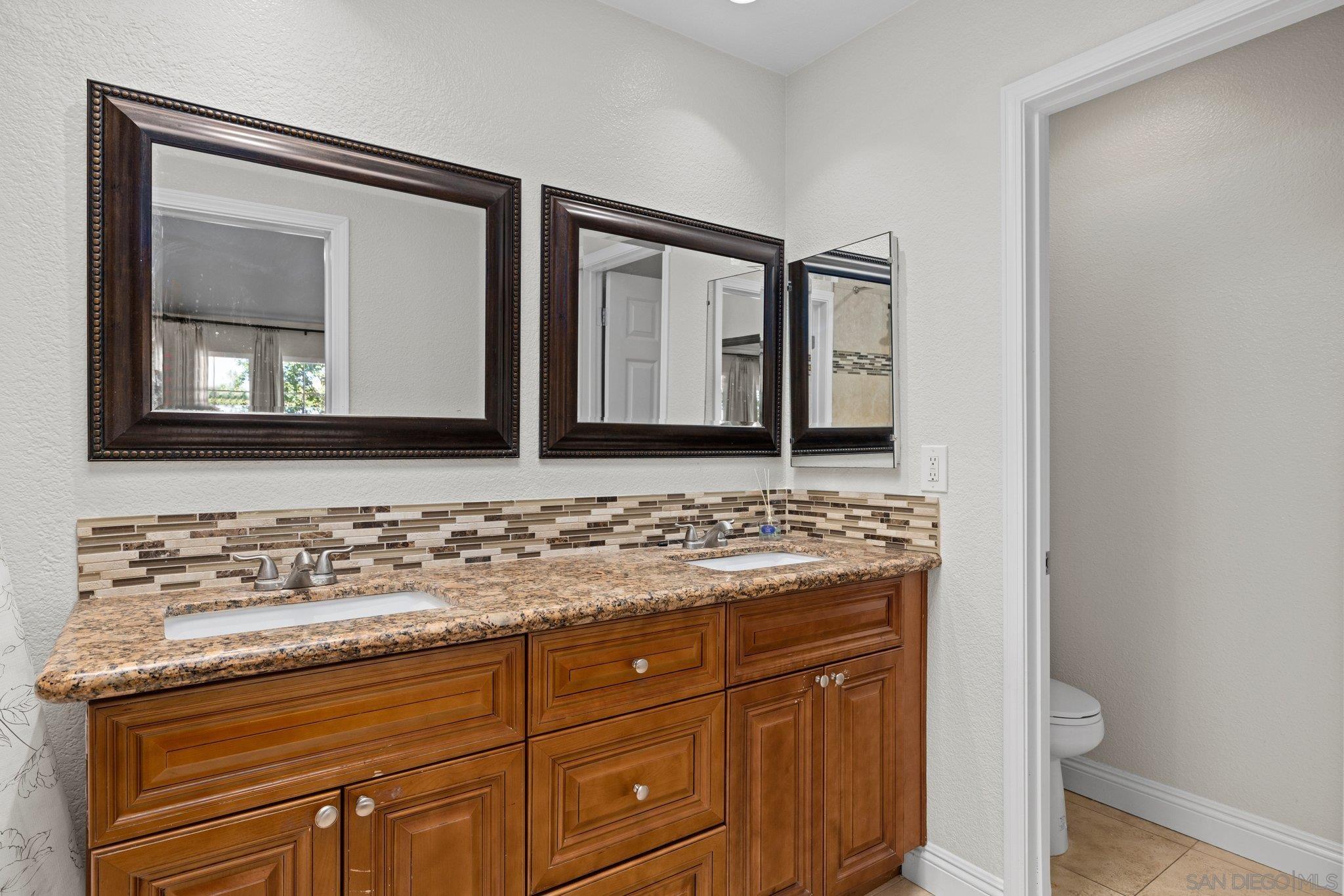 Detail Gallery Image 18 of 35 For 15913  Avenida Villaha  #42,  San Diego,  CA 92128 - 3 Beds | 2/1 Baths