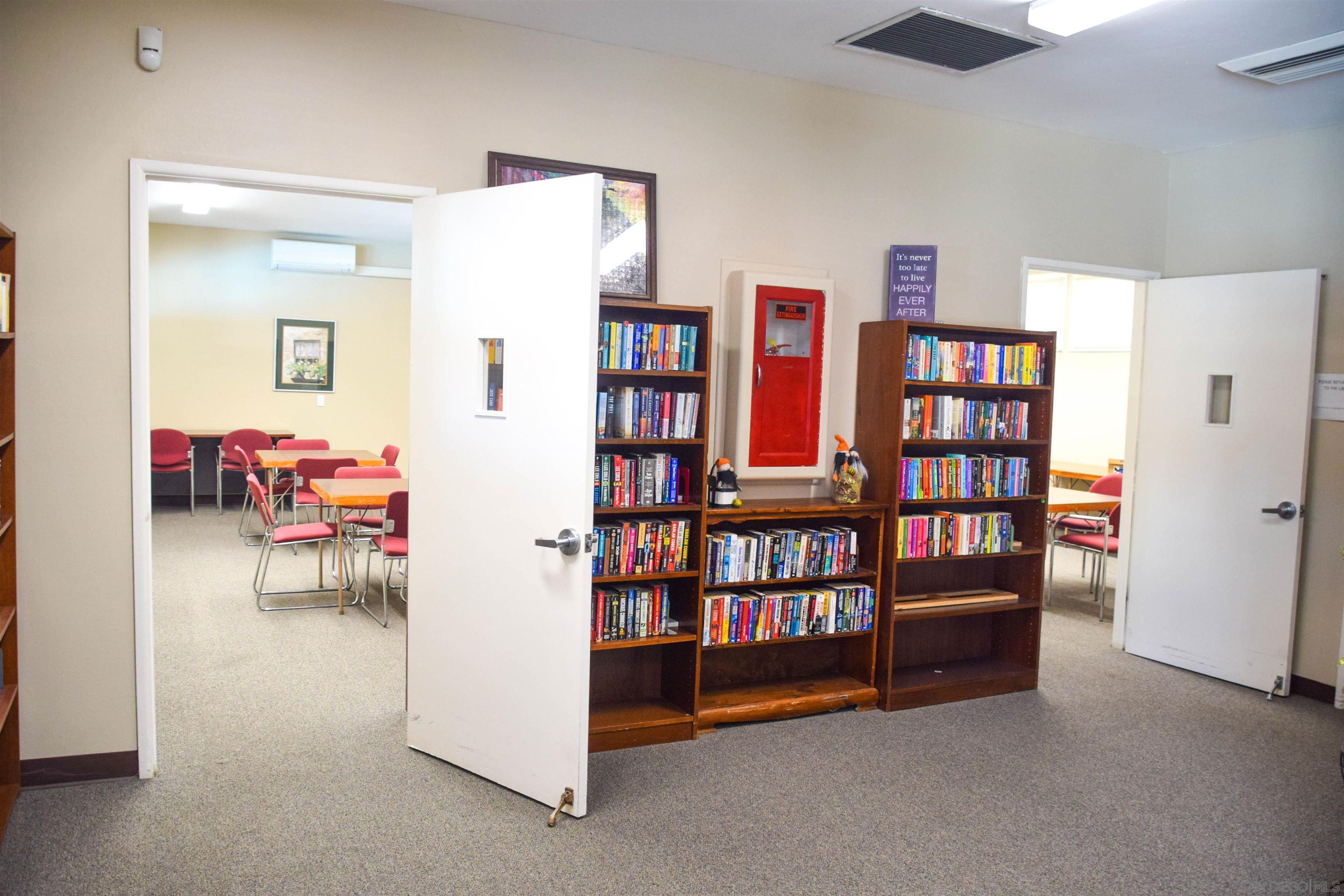 Detail Gallery Image 41 of 56 For 16734  Bernardo Oaks Dr, San Diego,  CA 92128 - 2 Beds | 2 Baths