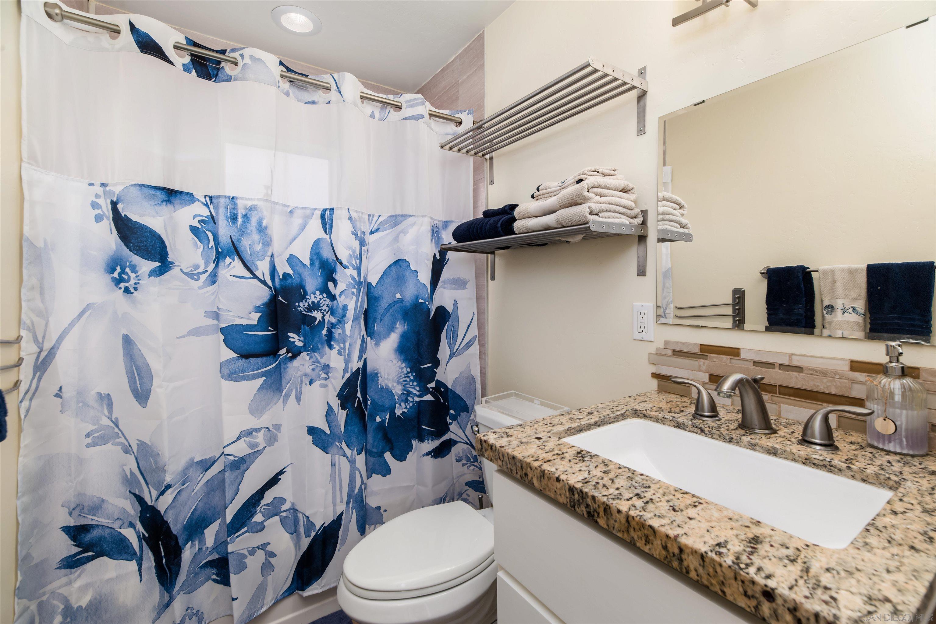 Detail Gallery Image 17 of 26 For 3705  Swift Ave, San Diego,  CA 92104 - 3 Beds | 2 Baths