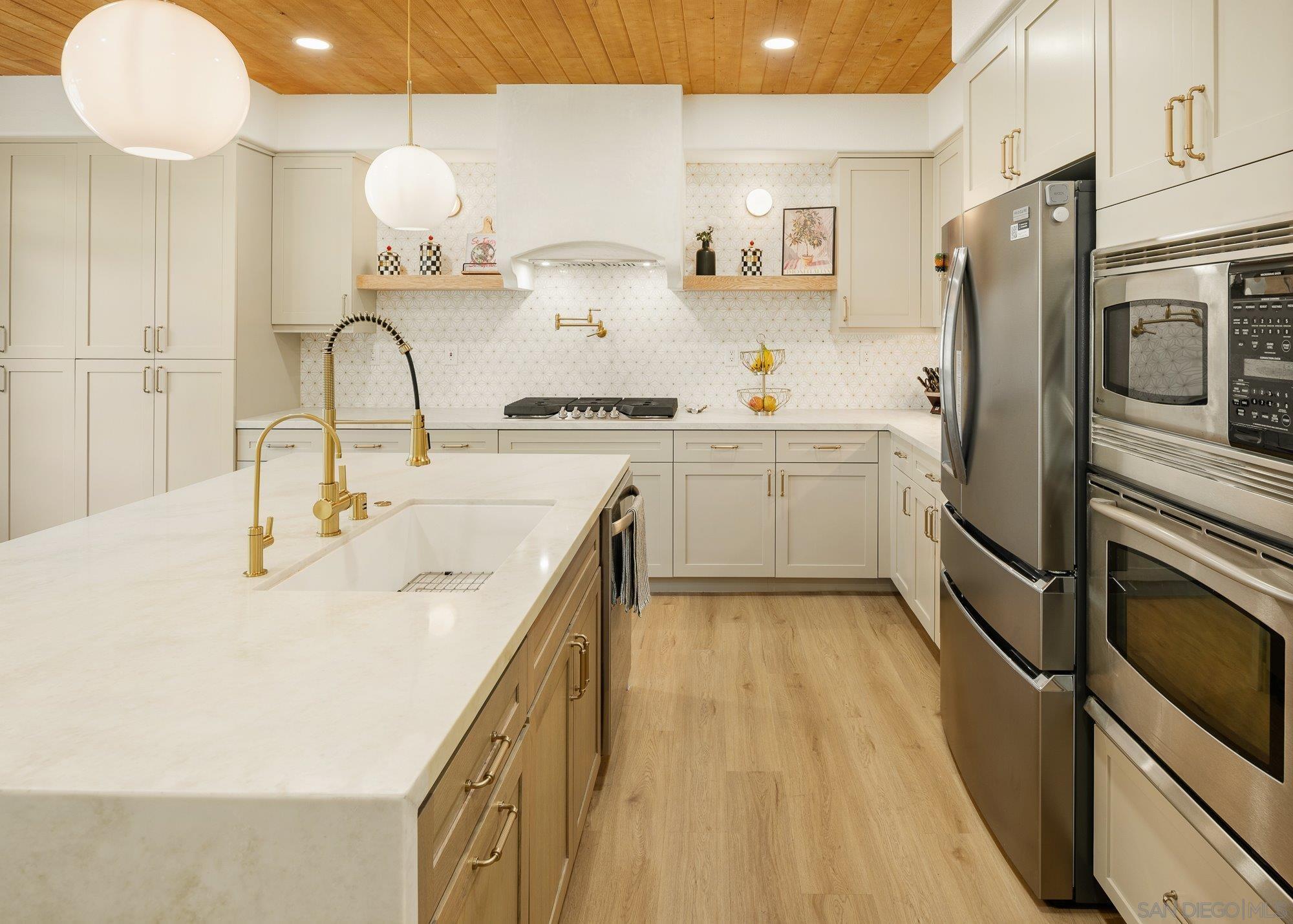 Detail Gallery Image 20 of 61 For 10528  Pinion Trl, Escondido,  CA 92026 - 4 Beds | 2/1 Baths