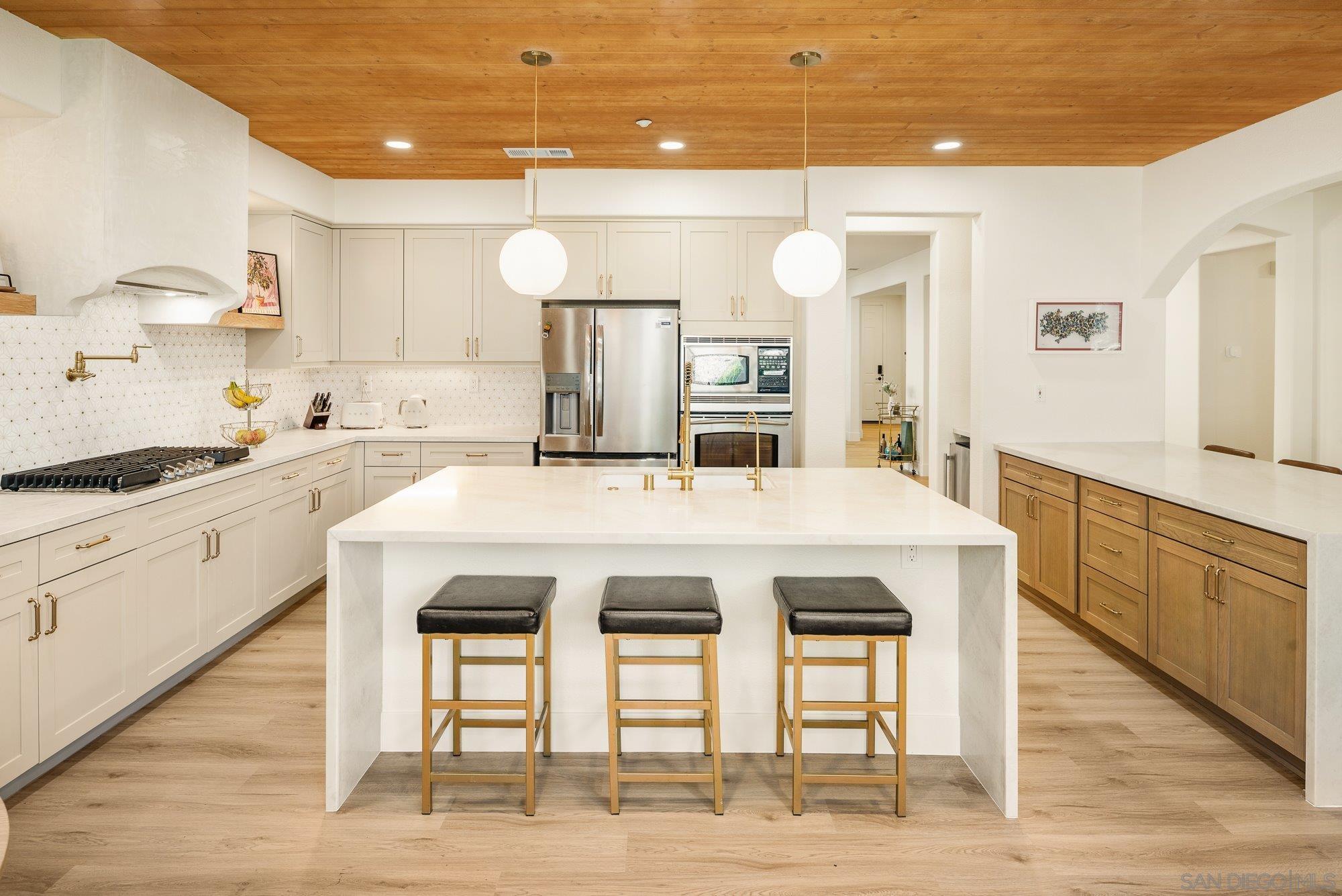 Detail Gallery Image 27 of 61 For 10528  Pinion Trl, Escondido,  CA 92026 - 4 Beds | 2/1 Baths