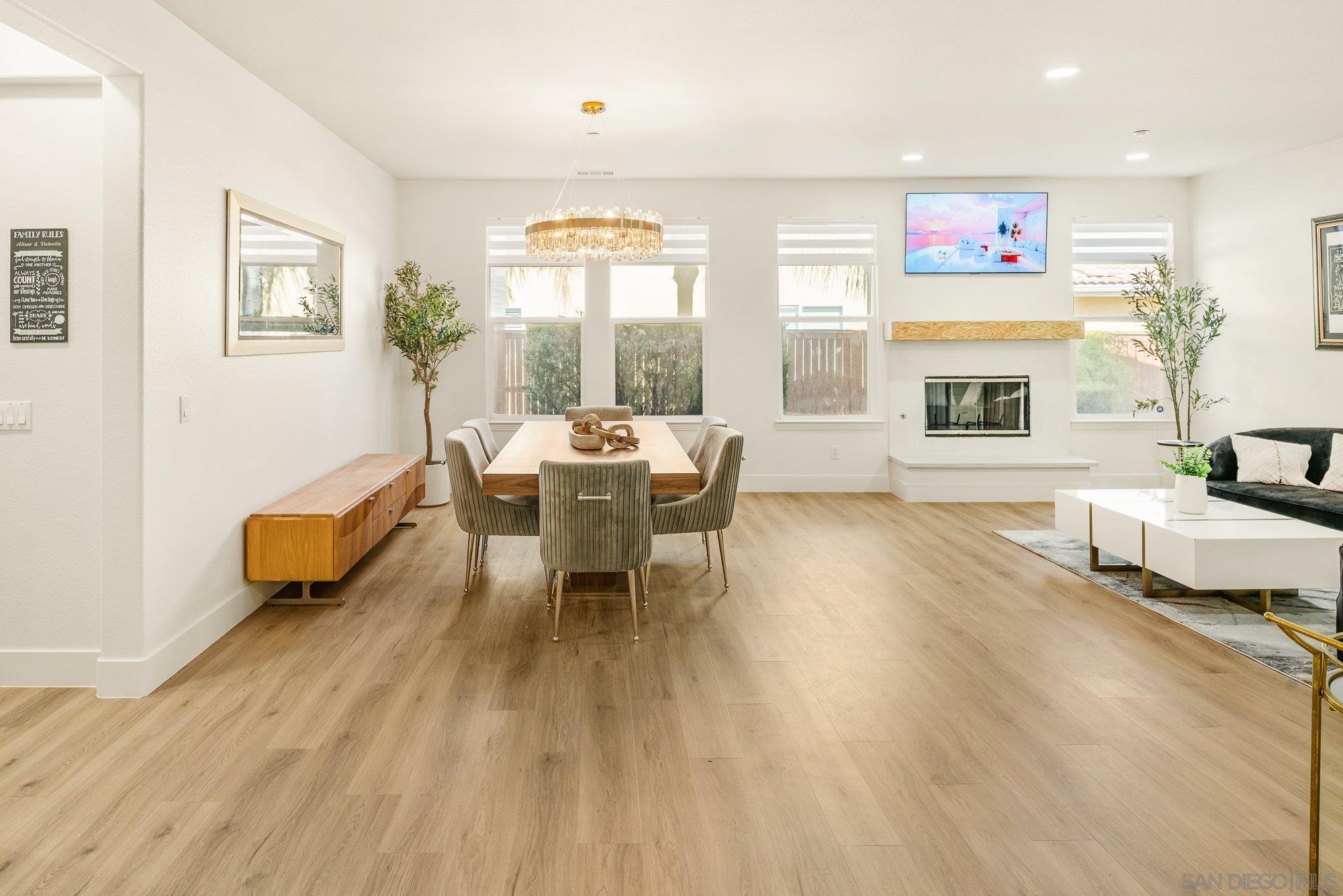 Detail Gallery Image 9 of 61 For 10528  Pinion Trl, Escondido,  CA 92026 - 4 Beds | 2/1 Baths