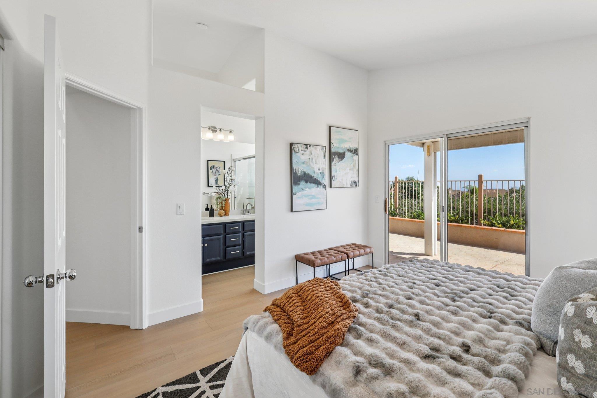 Detail Gallery Image 23 of 59 For 2491  Moonlight Gln, Escondido,  CA 92026 - 3 Beds | 2 Baths