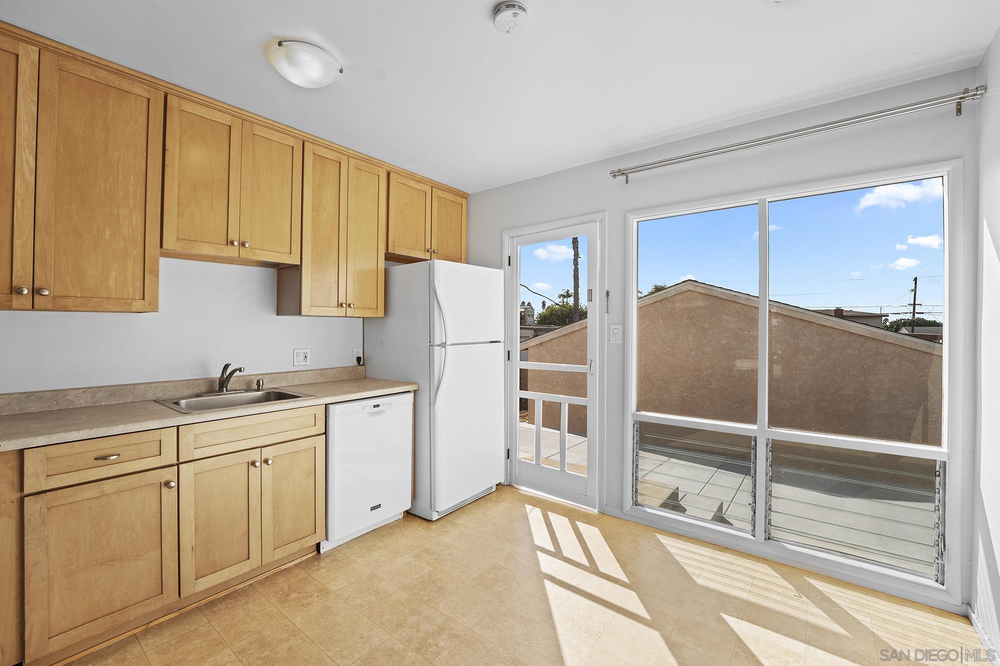 Detail Gallery Image 18 of 24 For 4851  Iroquois Ave, San Diego,  CA 92117 - 2 Beds | 1 Baths