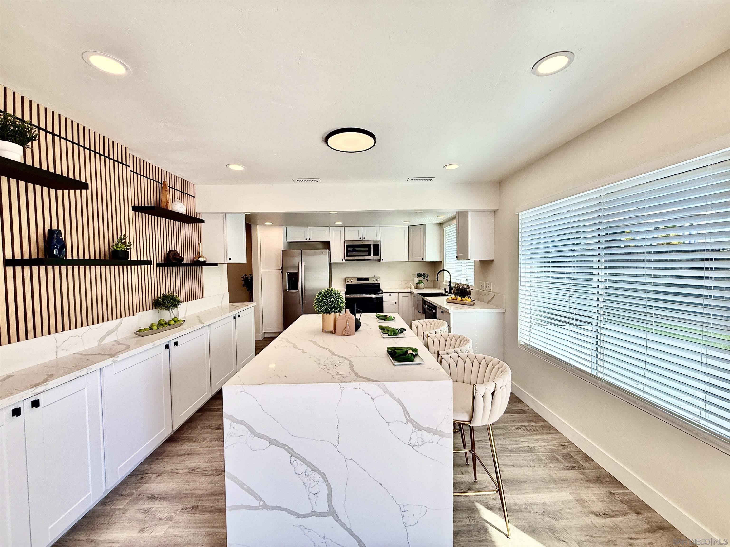 Detail Gallery Image 2 of 31 For 8815  Jackie Dr, San Diego,  CA 92119 - 4 Beds | 2/1 Baths