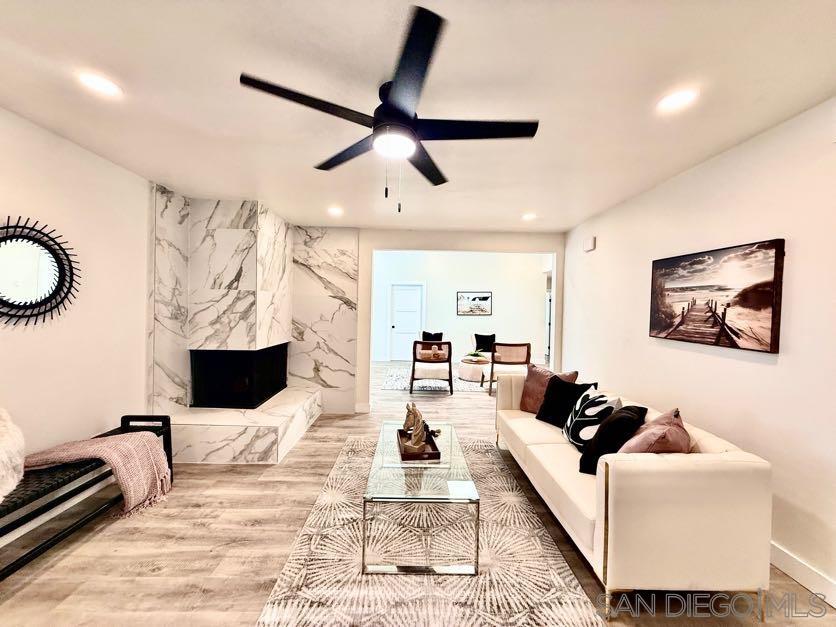 Detail Gallery Image 11 of 31 For 8815  Jackie Dr, San Diego,  CA 92119 - 4 Beds | 2/1 Baths