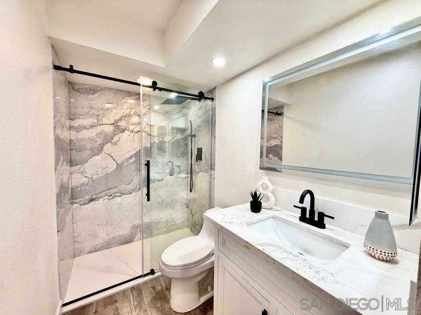 Detail Gallery Image 17 of 31 For 8815  Jackie Dr, San Diego,  CA 92119 - 4 Beds | 2/1 Baths