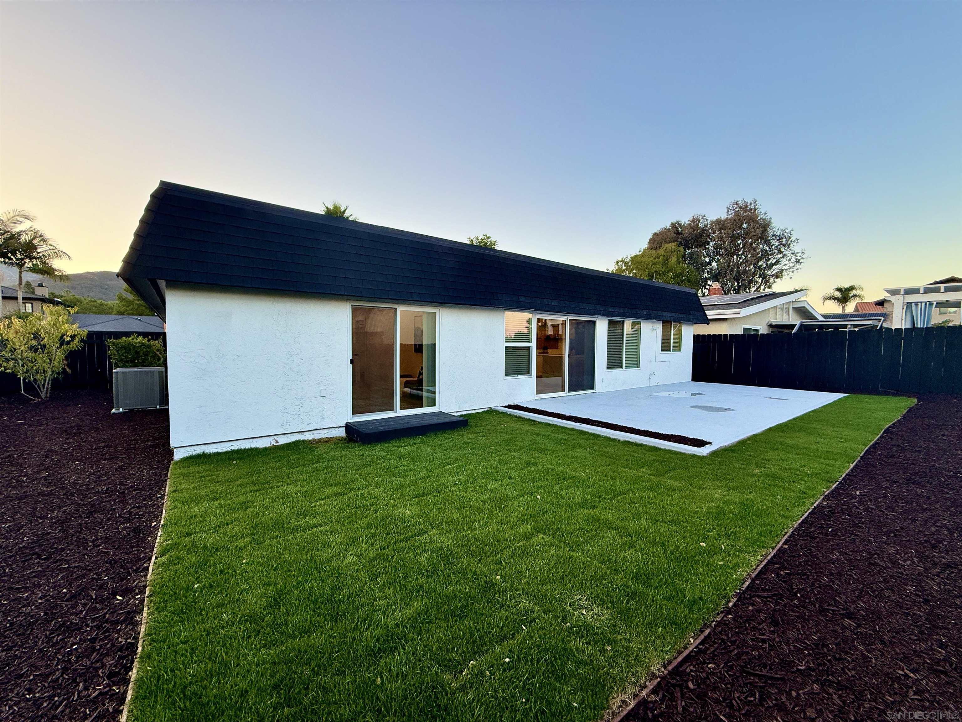 Detail Gallery Image 21 of 31 For 8815  Jackie Dr, San Diego,  CA 92119 - 4 Beds | 2/1 Baths