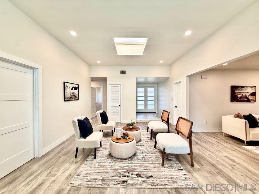 Detail Gallery Image 7 of 31 For 8815  Jackie Dr, San Diego,  CA 92119 - 4 Beds | 2/1 Baths