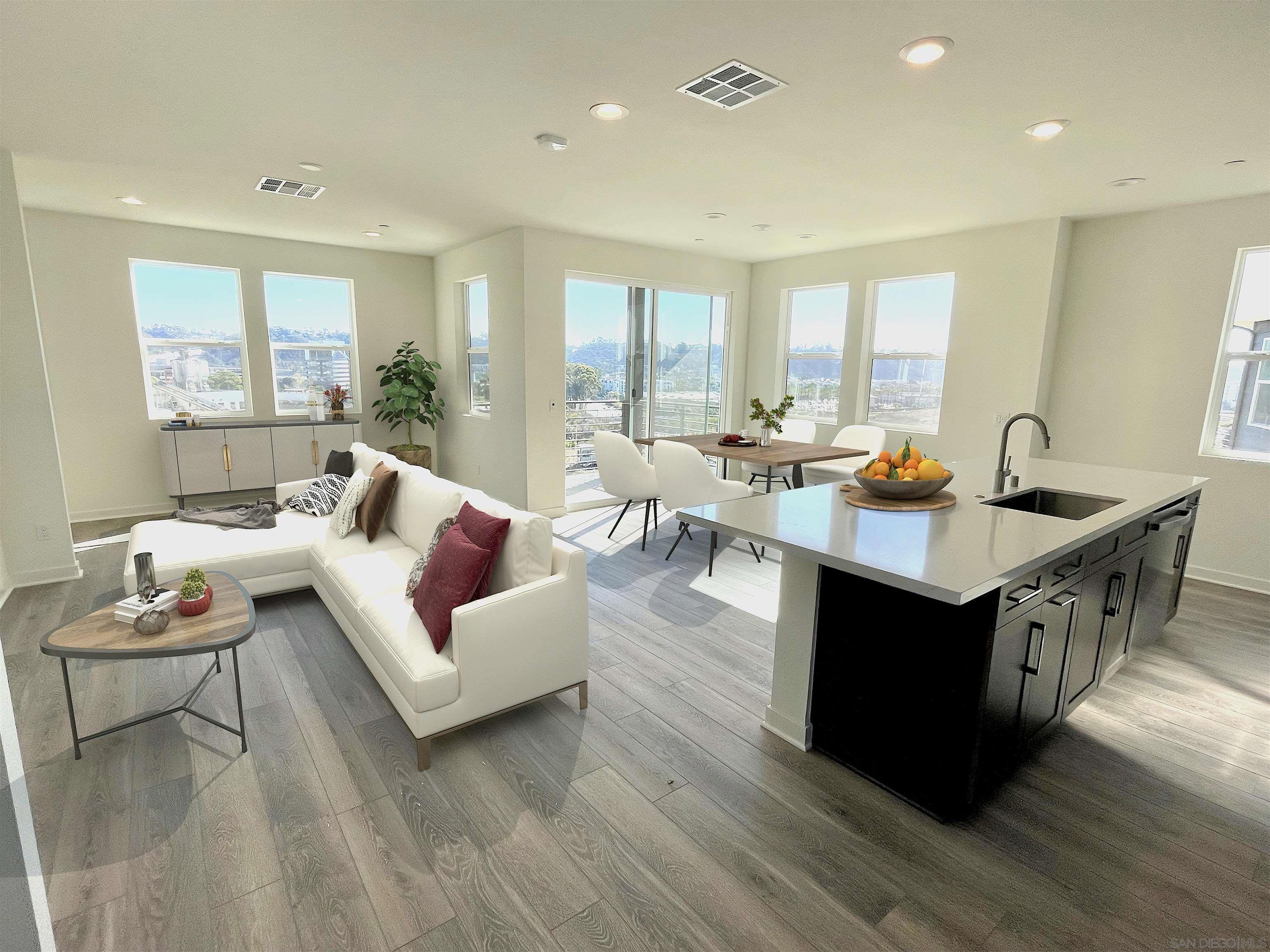 Front Image Thumbnail for SD250042606