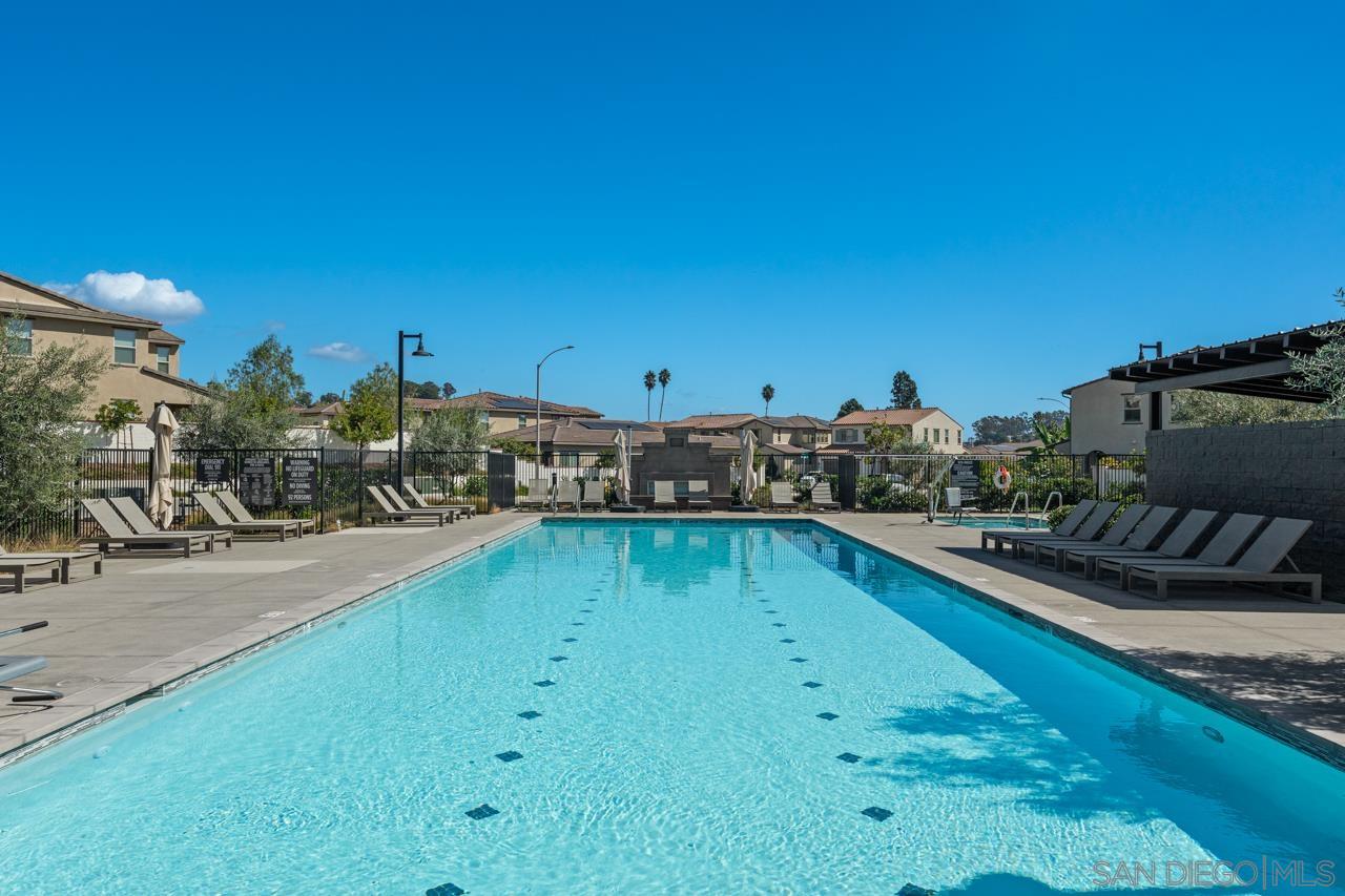 Detail Gallery Image 60 of 73 For 1938  Julie Dawn Pl, Escondido,  CA 92026 - 3 Beds | 2/1 Baths