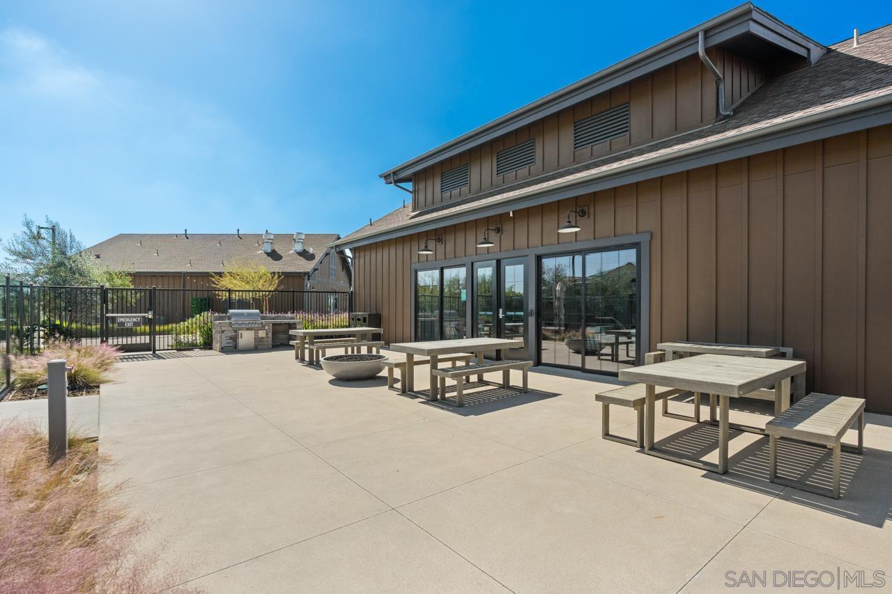 Detail Gallery Image 64 of 73 For 1938  Julie Dawn Pl, Escondido,  CA 92026 - 3 Beds | 2/1 Baths