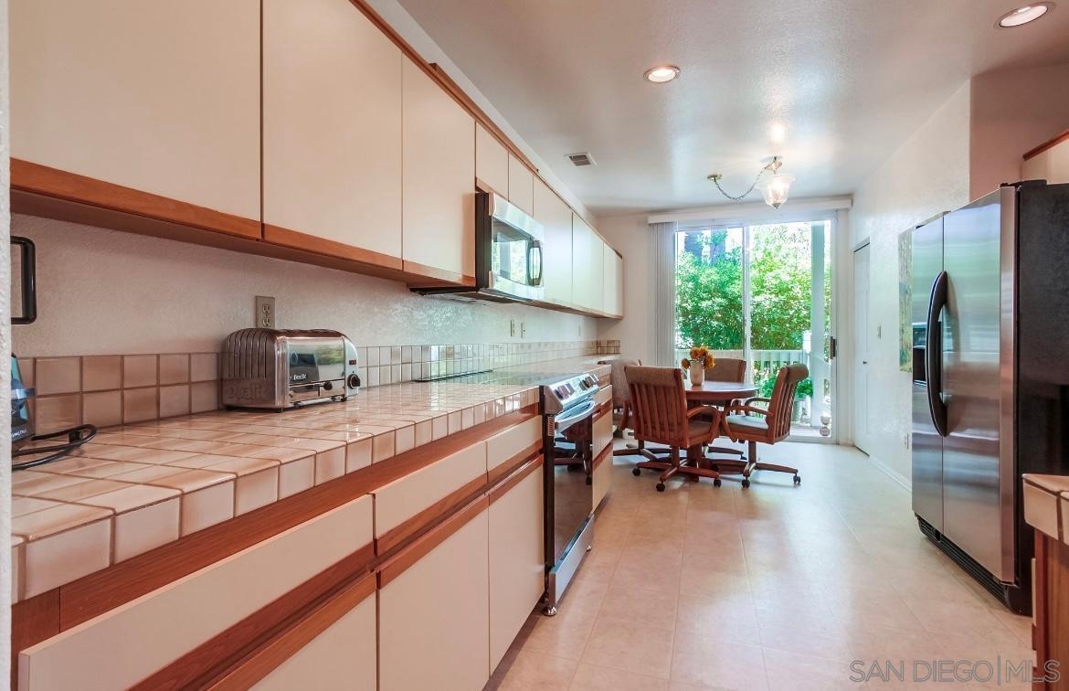 Detail Gallery Image 40 of 40 For 8585  via Mallorca  231, La Jolla,  CA 92037 - 3 Beds | 2 Baths