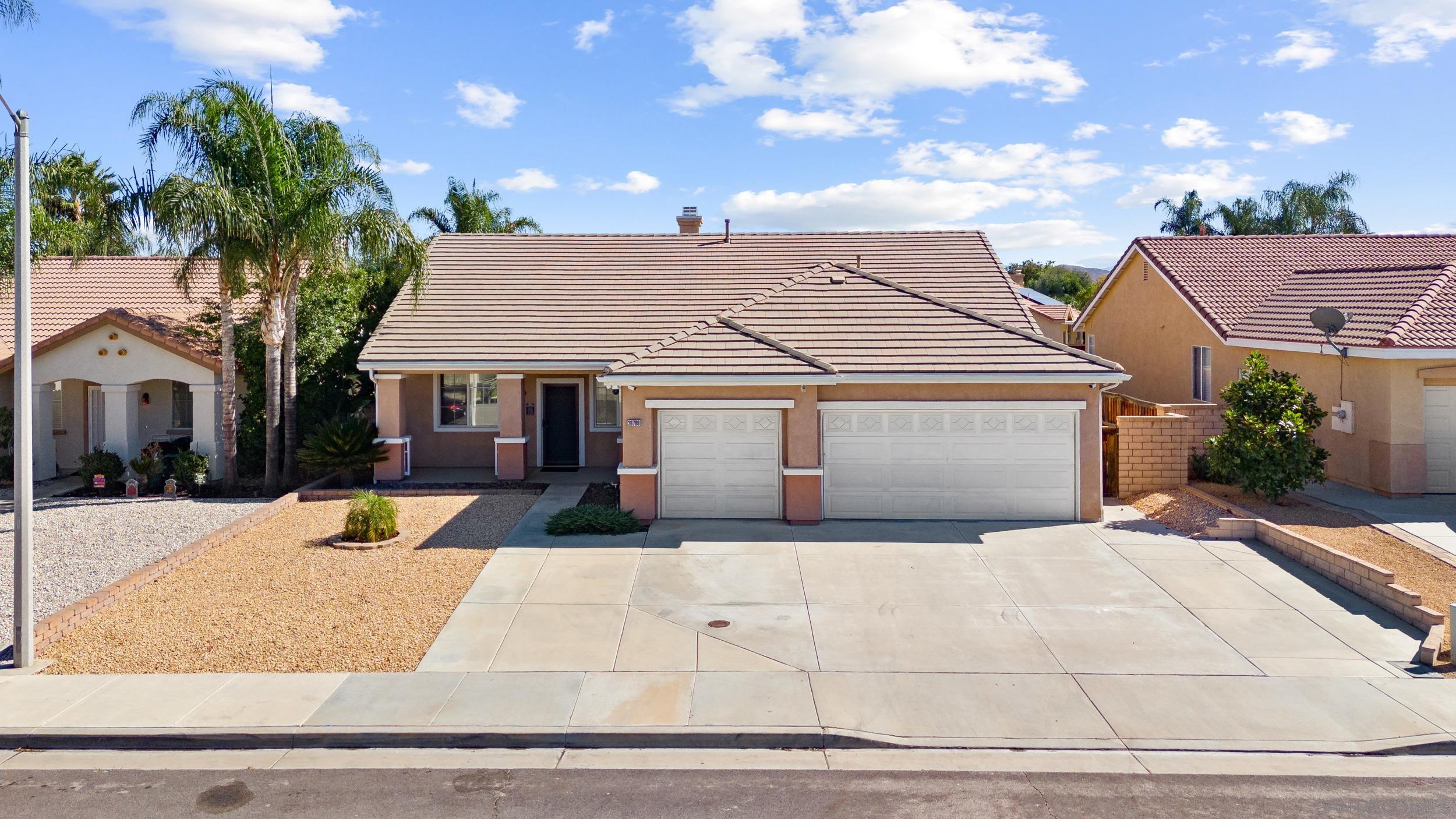 Detail Gallery Image 2 of 20 For 26798  Wilkes Dr, Sun City,  CA 92585 - 4 Beds | 2 Baths