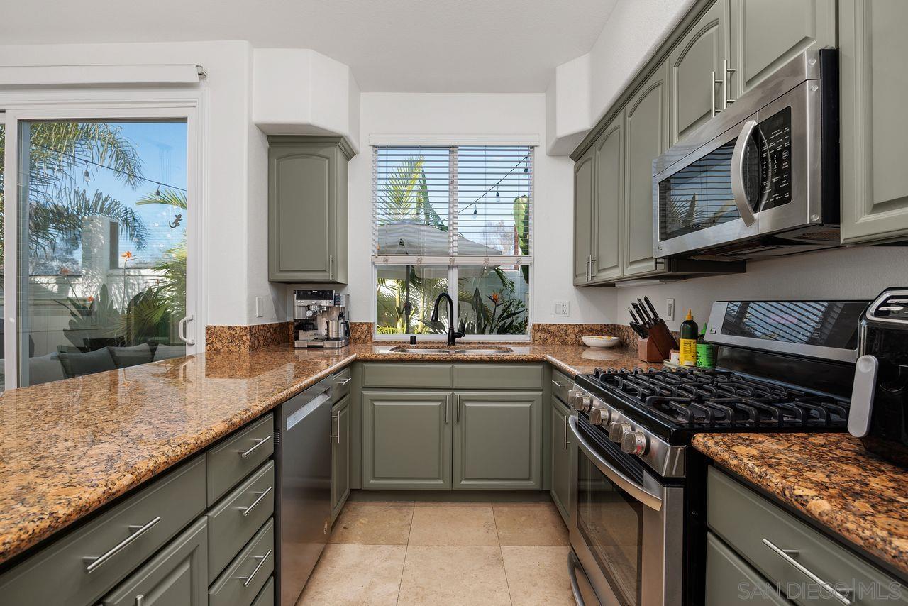 Detail Gallery Image 15 of 43 For 382  Carmel Creeper Pl., Encinitas,  CA 92024 - 2 Beds | 2/1 Baths