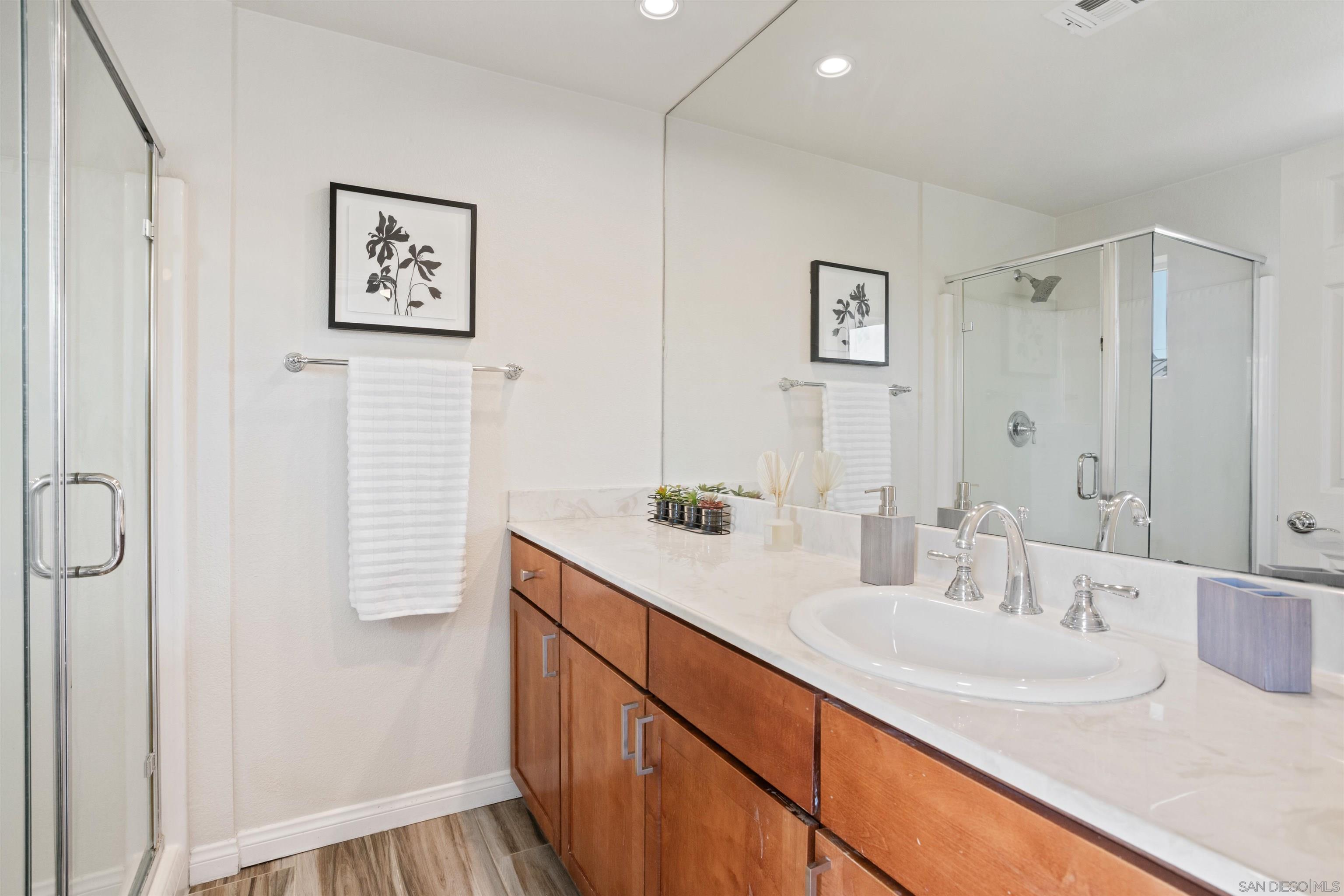 Detail Gallery Image 12 of 19 For 2330  1st Ave  115, San Diego,  CA 92101 - 2 Beds | 2/1 Baths