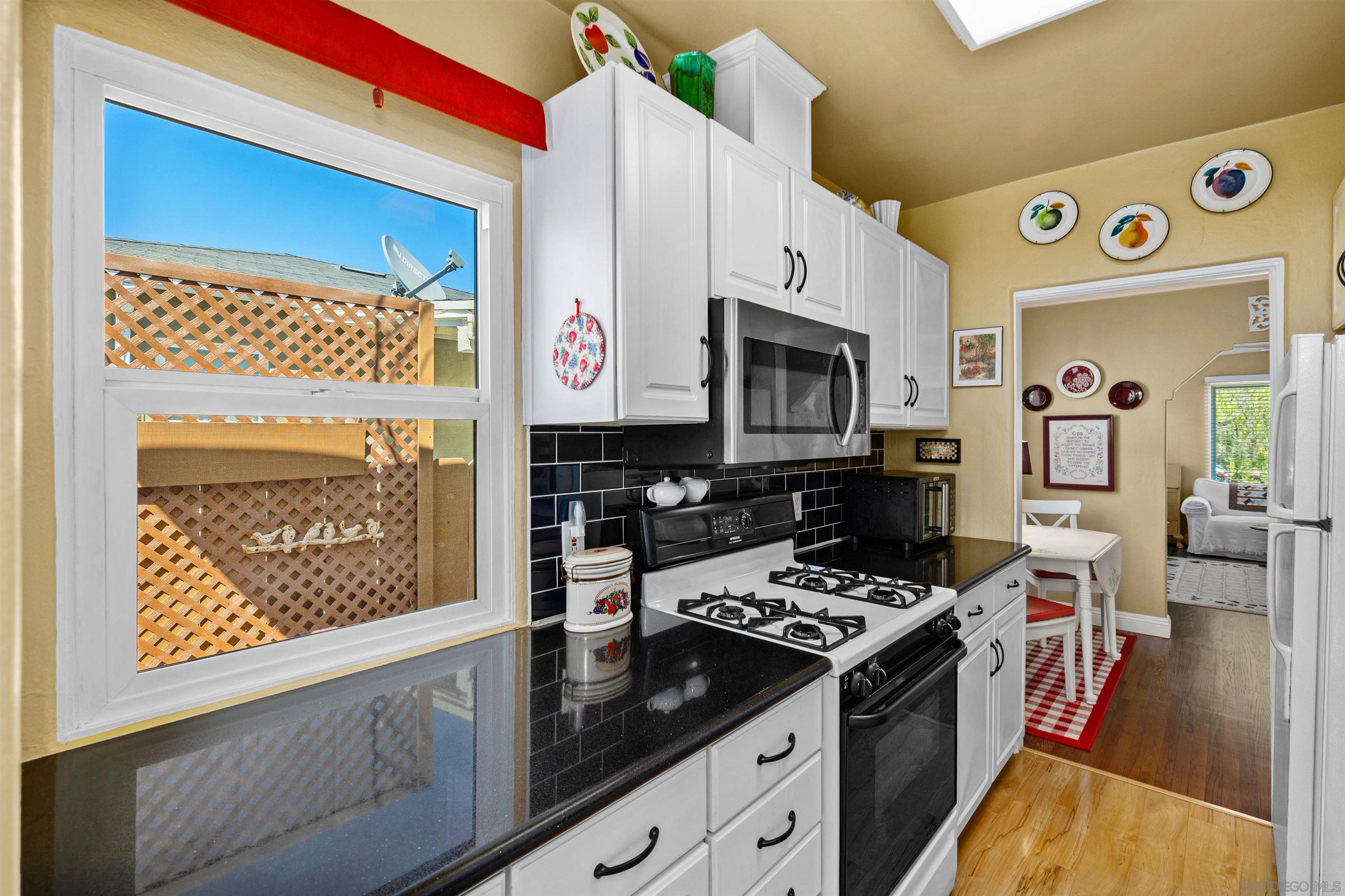 Detail Gallery Image 21 of 40 For 4730  Winona Ave, San Diego,  CA 92115 - 2 Beds | 1 Baths