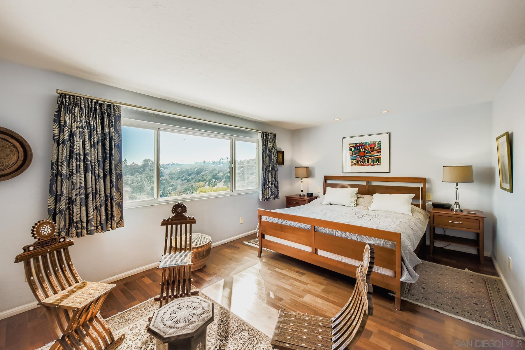 Detail Gallery Image 21 of 37 For 11023  Viacha Dr, San Diego,  CA 92124 - 4 Beds | 2/1 Baths