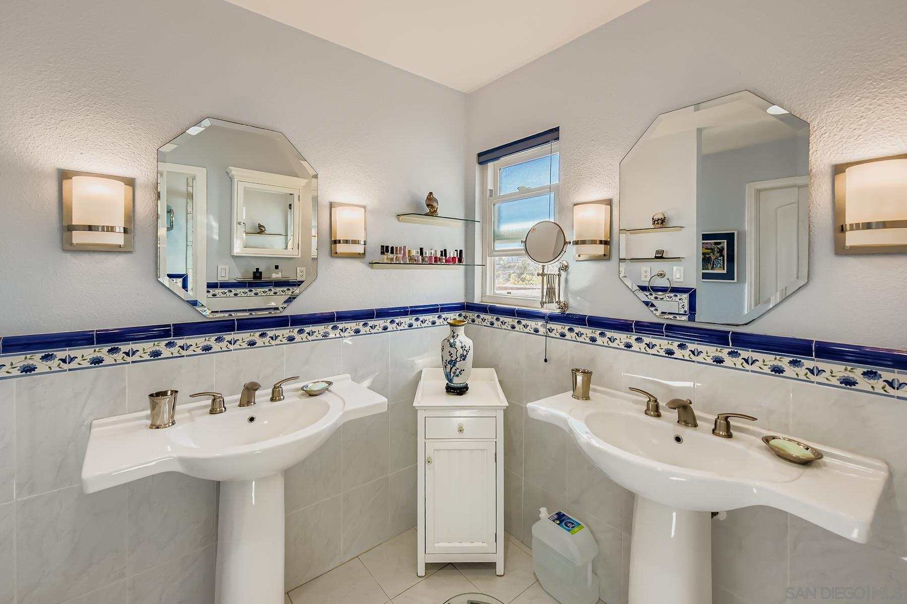 Detail Gallery Image 25 of 37 For 11023  Viacha Dr, San Diego,  CA 92124 - 4 Beds | 2/1 Baths