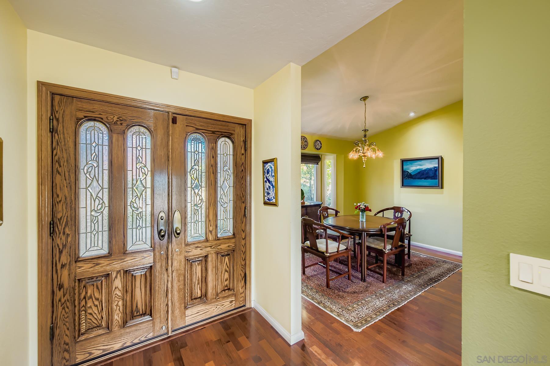 Detail Gallery Image 6 of 37 For 11023  Viacha Dr, San Diego,  CA 92124 - 4 Beds | 2/1 Baths