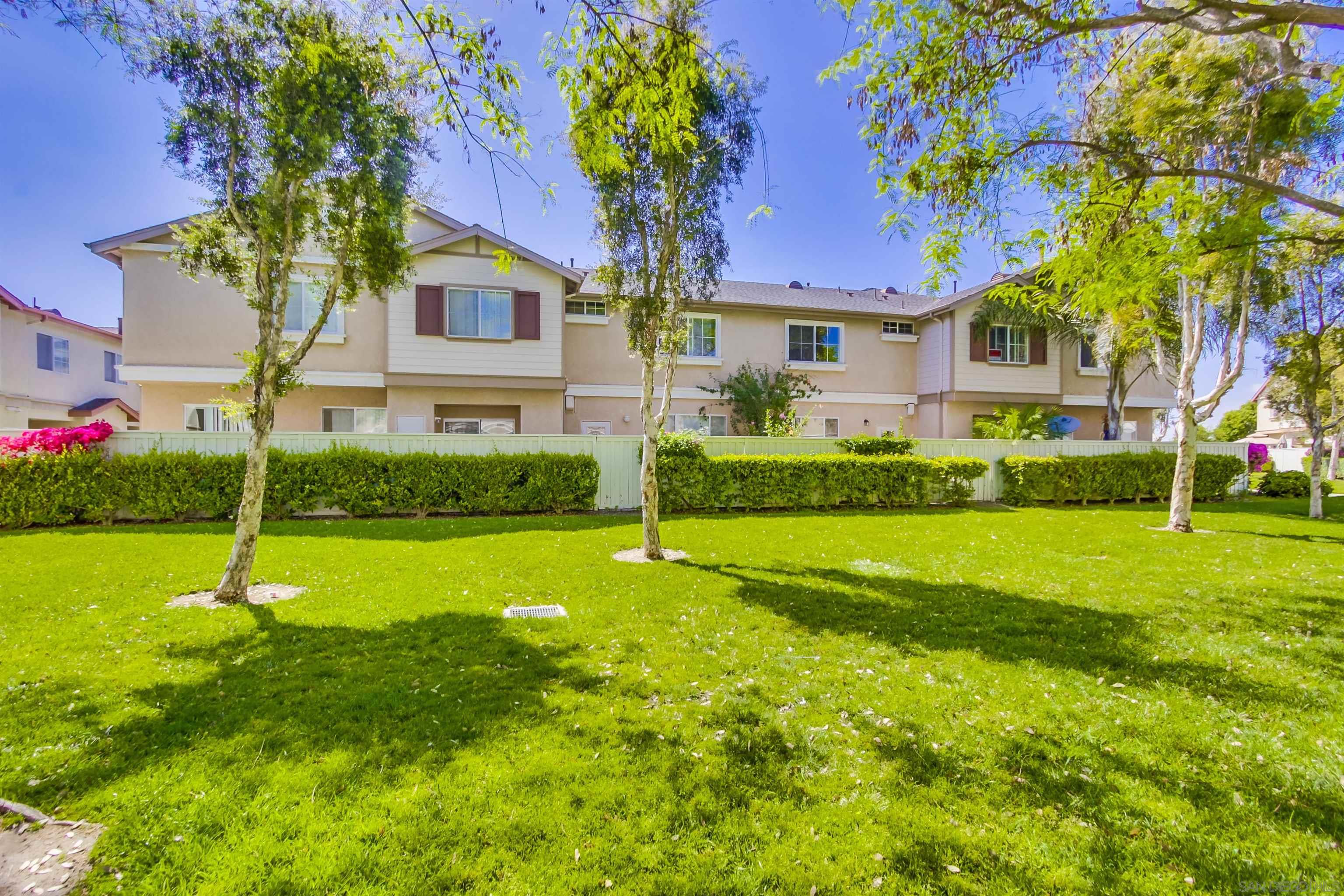 Detail Gallery Image 30 of 37 For 1201  Trapani Cv  4, Chula Vista,  CA 91915 - 3 Beds | 2/1 Baths