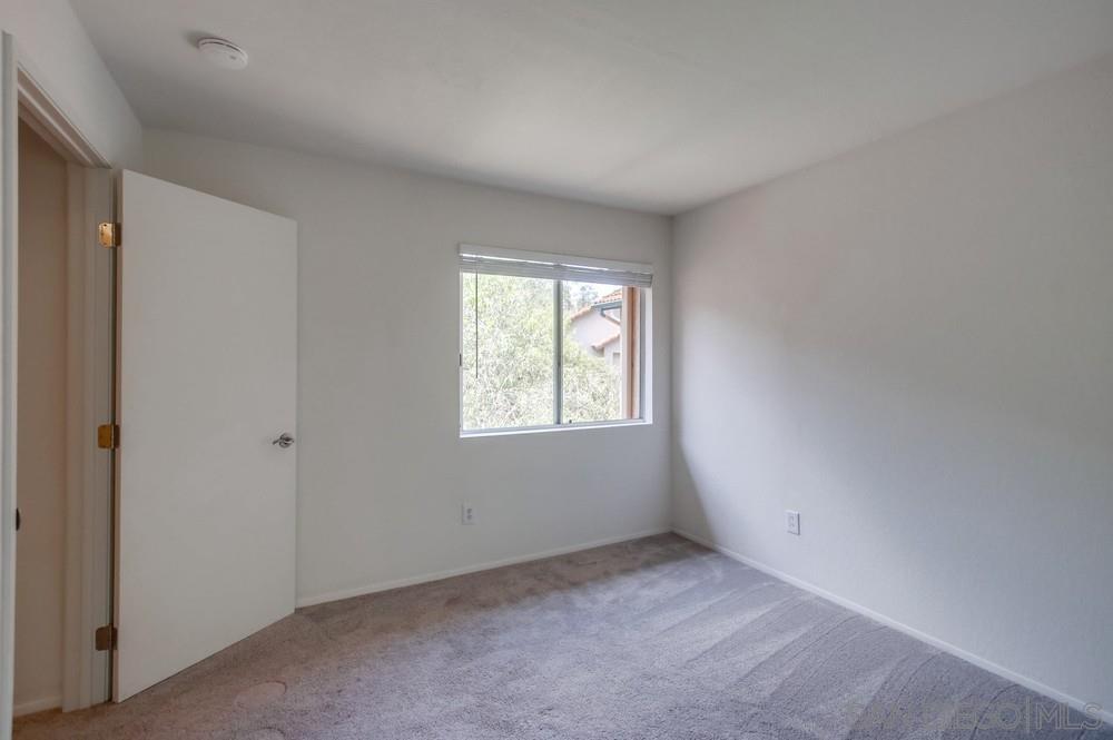 Detail Gallery Image 29 of 36 For 11215  Avenida De Los Lobos  D, San Diego,  CA 92127 - 2 Beds | 2 Baths