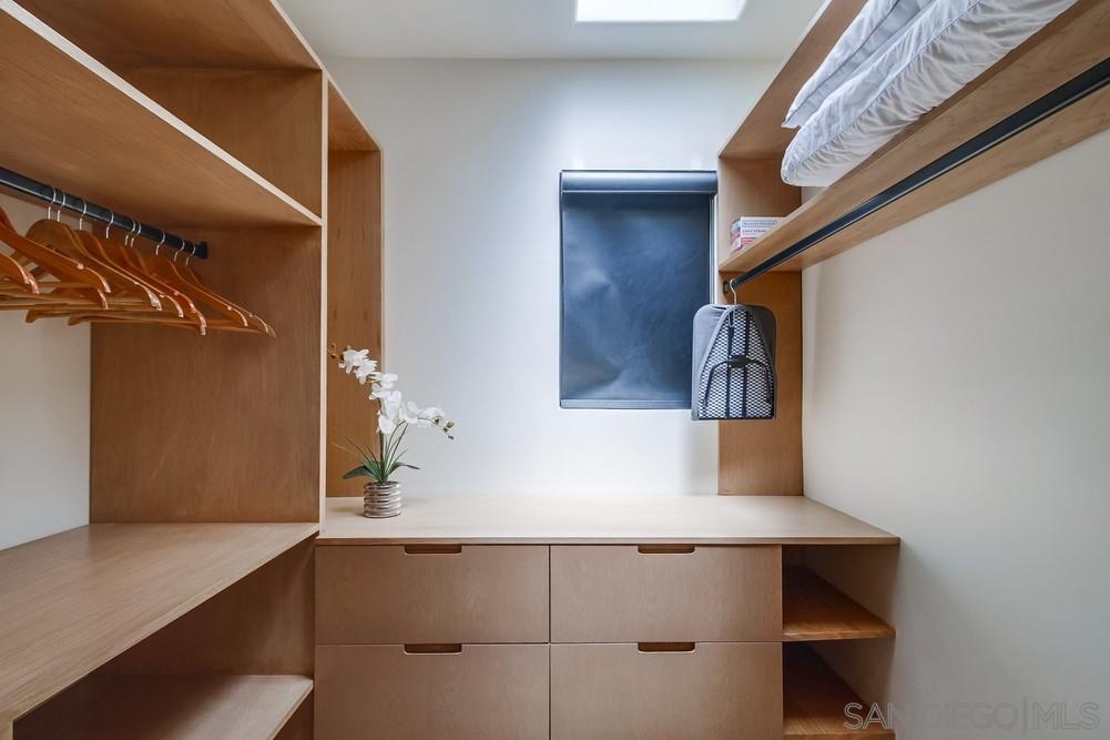 Detail Gallery Image 15 of 38 For 1855  Reed, San Diego,  CA 92109 - 3 Beds | 2/1 Baths