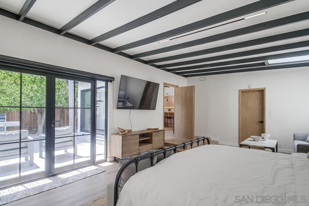 Detail Gallery Image 16 of 38 For 1855  Reed, San Diego,  CA 92109 - 3 Beds | 2/1 Baths