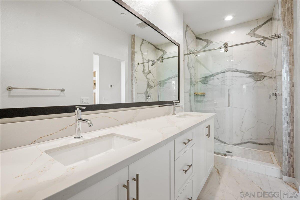 Detail Gallery Image 18 of 28 For 10422  Adamson Way, San Diego,  CA 92126 - 3 Beds | 3/1 Baths