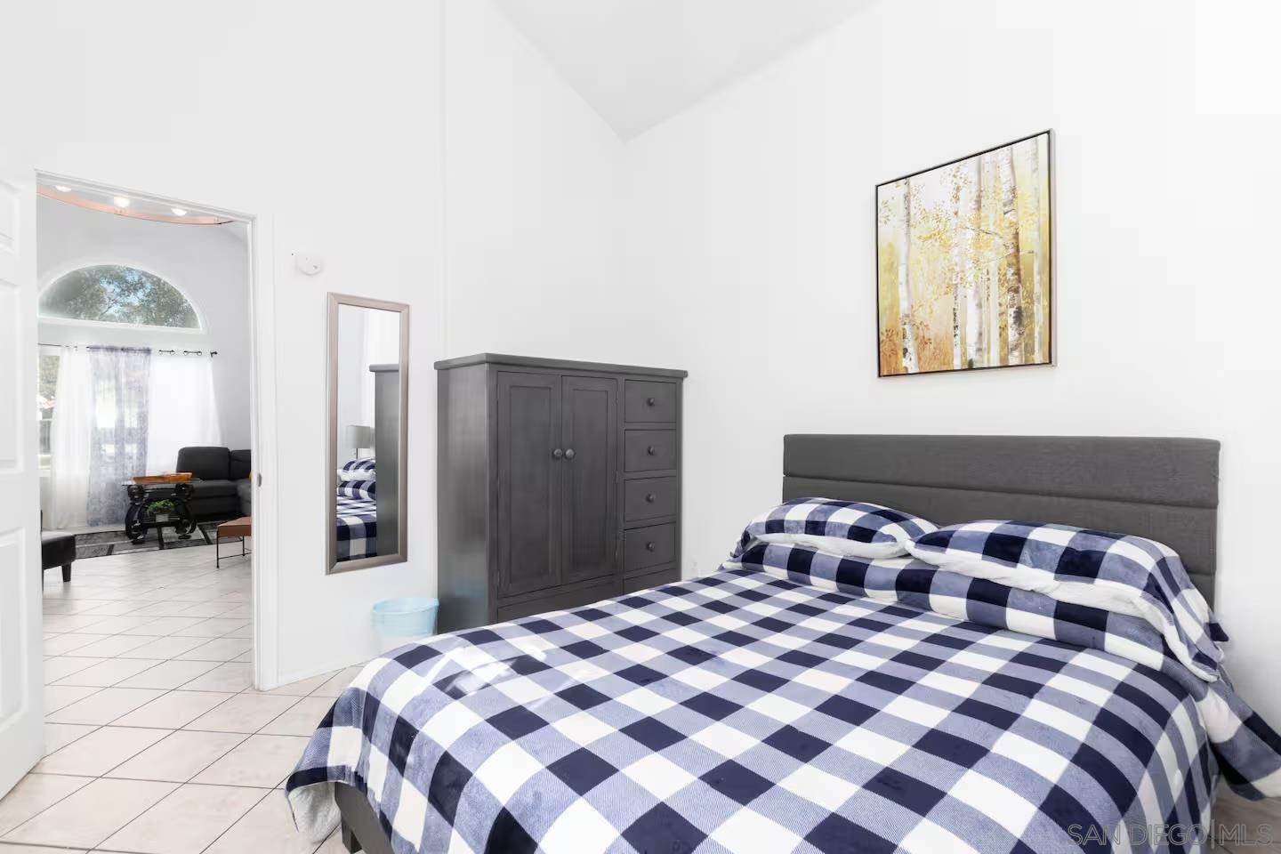 Detail Gallery Image 14 of 37 For 24643  Leafwood Dr, Murrieta,  CA 92562 - 5 Beds | 3 Baths