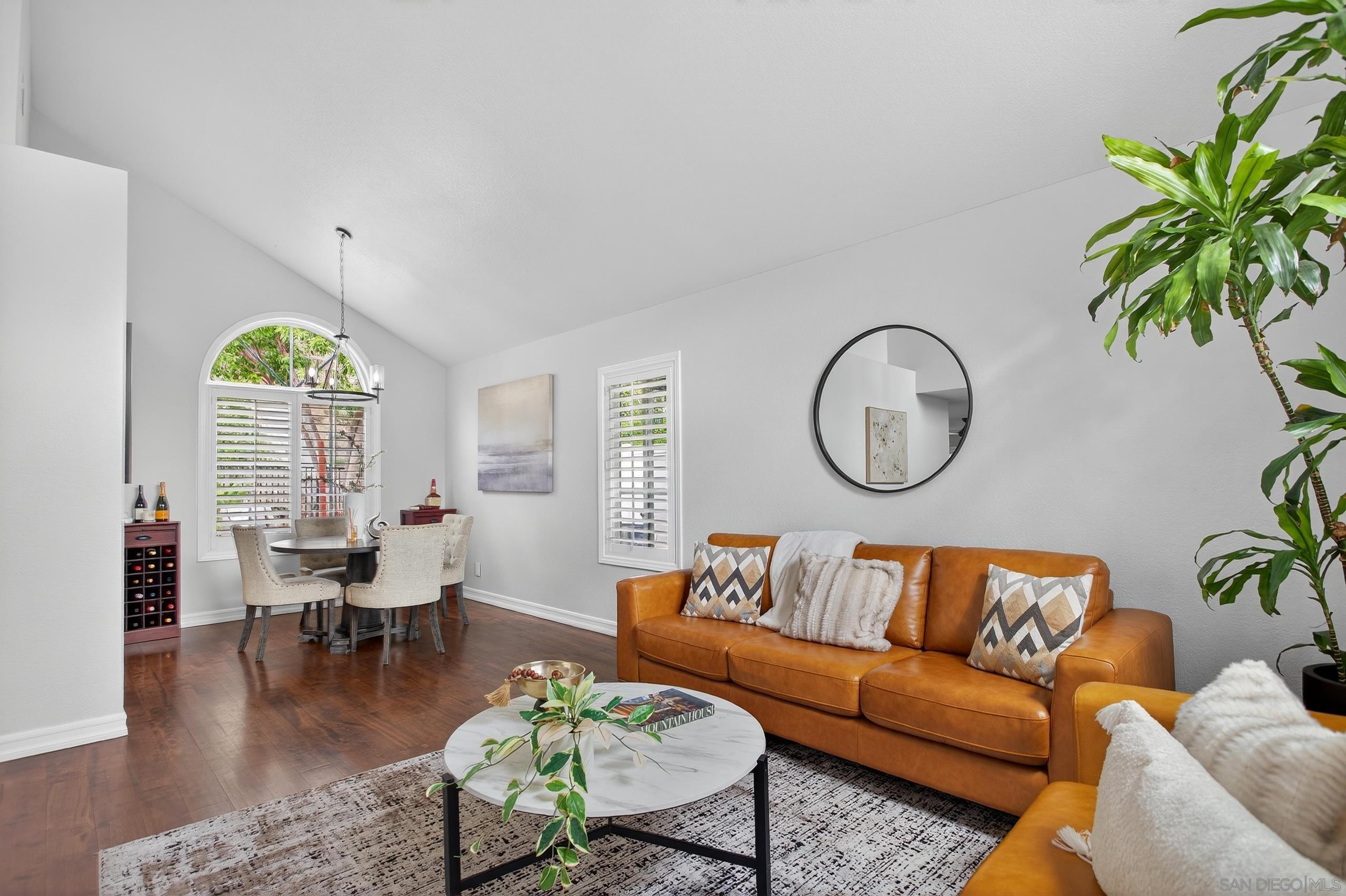 Detail Gallery Image 5 of 44 For 5  San Sebastian, Rancho Santa Margarita,  CA 92688 - 3 Beds | 2/1 Baths