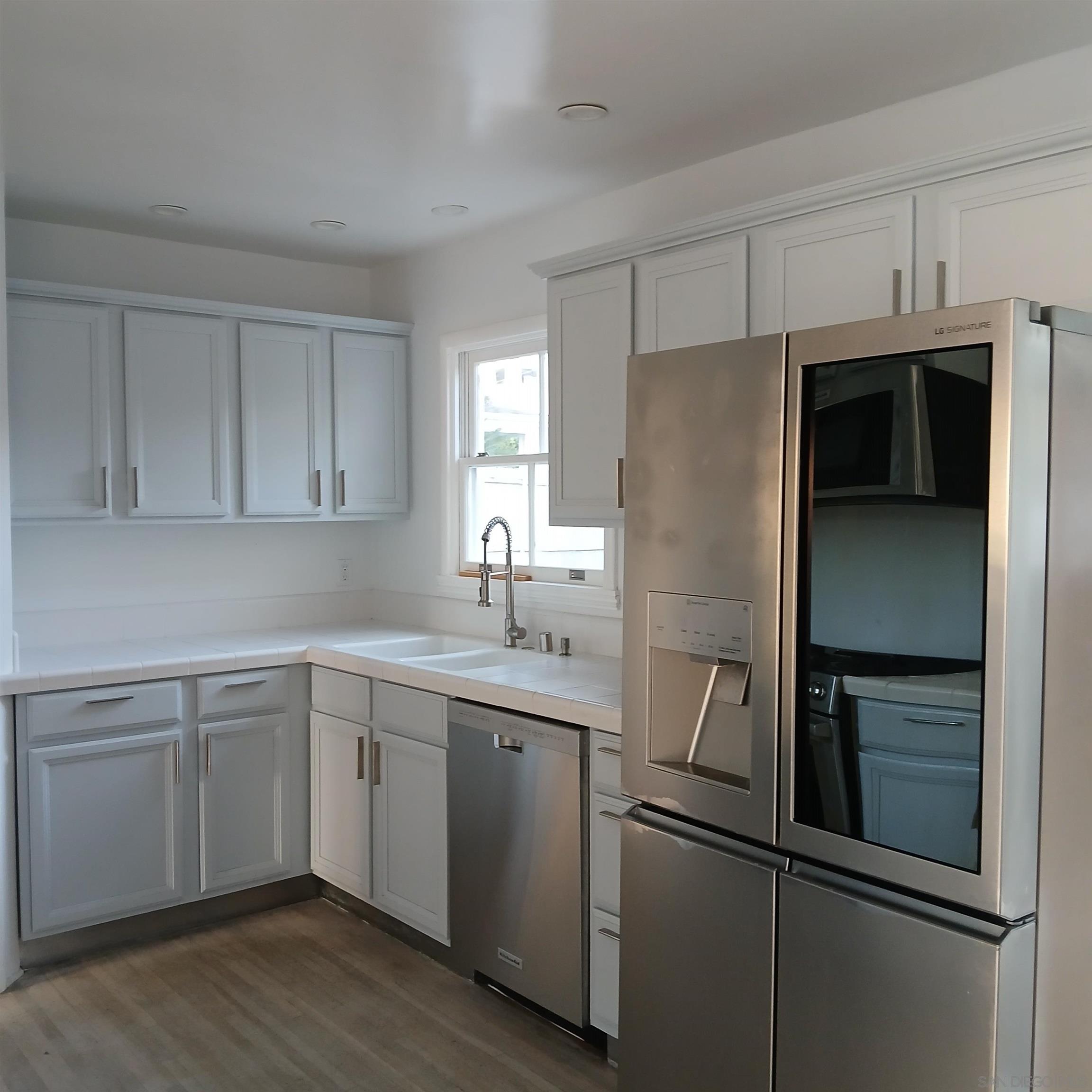 Detail Gallery Image 28 of 36 For 3403  Riviera, San Diego,  CA 92109 - 4 Beds | 2 Baths