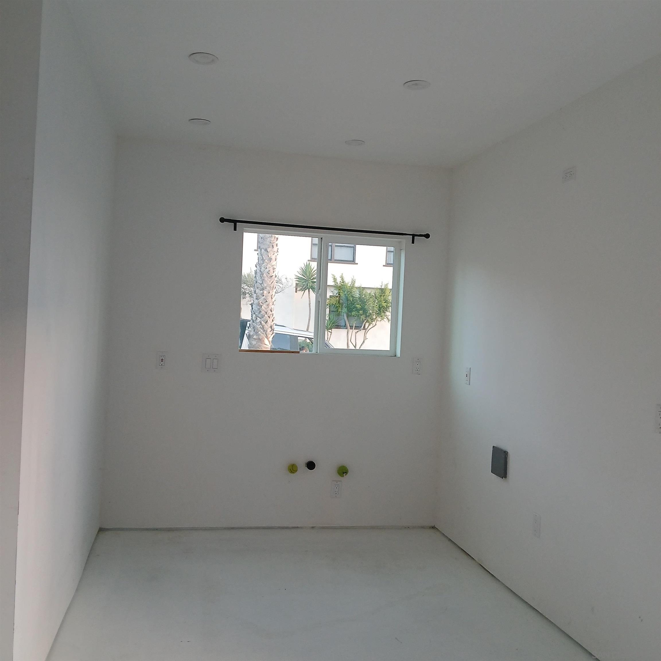 Detail Gallery Image 34 of 36 For 3403  Riviera, San Diego,  CA 92109 - 4 Beds | 2 Baths